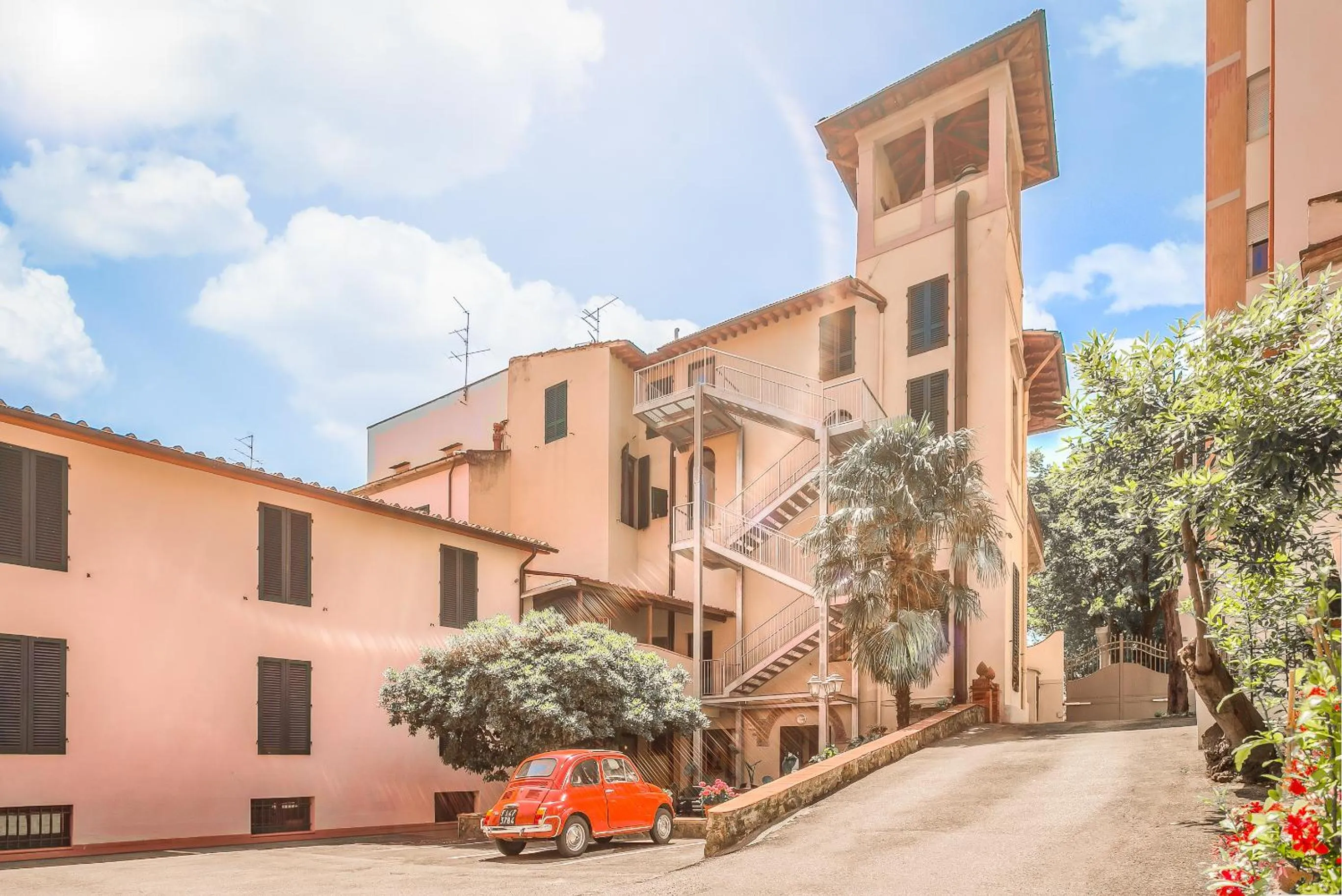 Garden view in Hotel Arno Bellariva