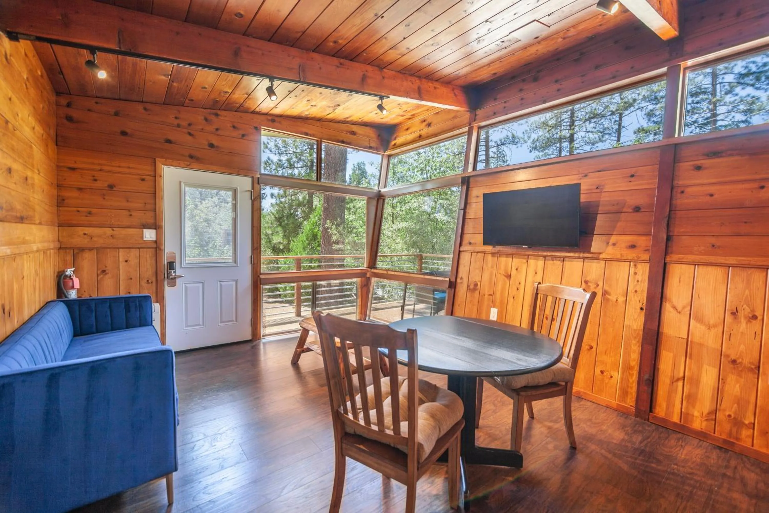 Tahquitz Pines Retreat