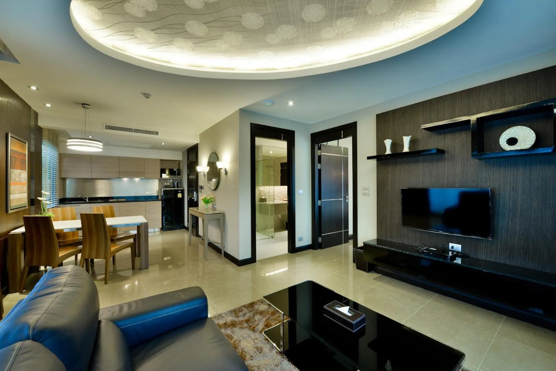 Bathroom in The Prestige Nana