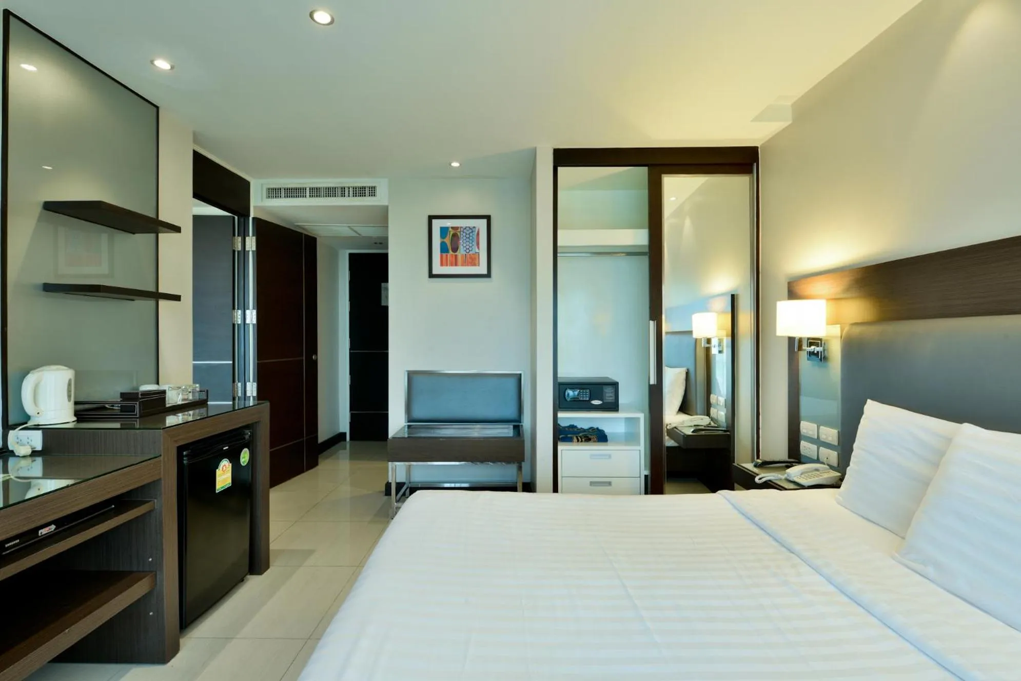 TV and multimedia, Bed in The Prestige Nana