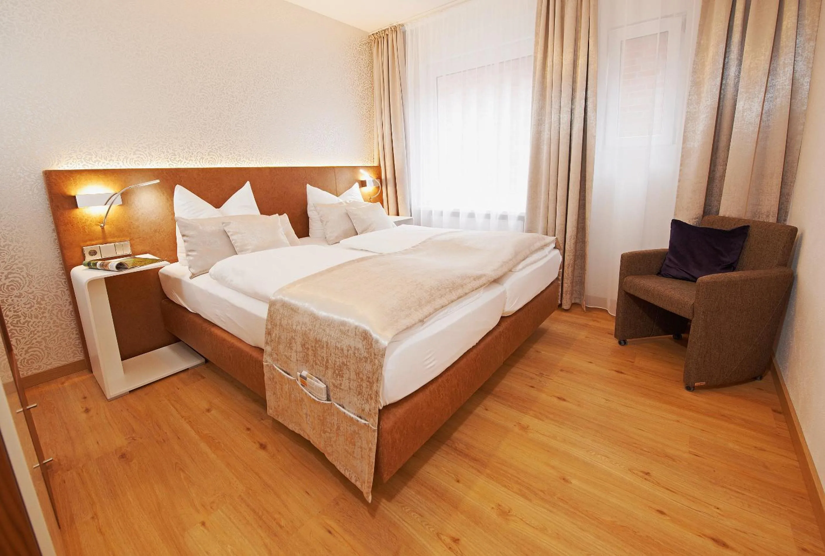 Bedroom, Bed in Hotel Nordwind