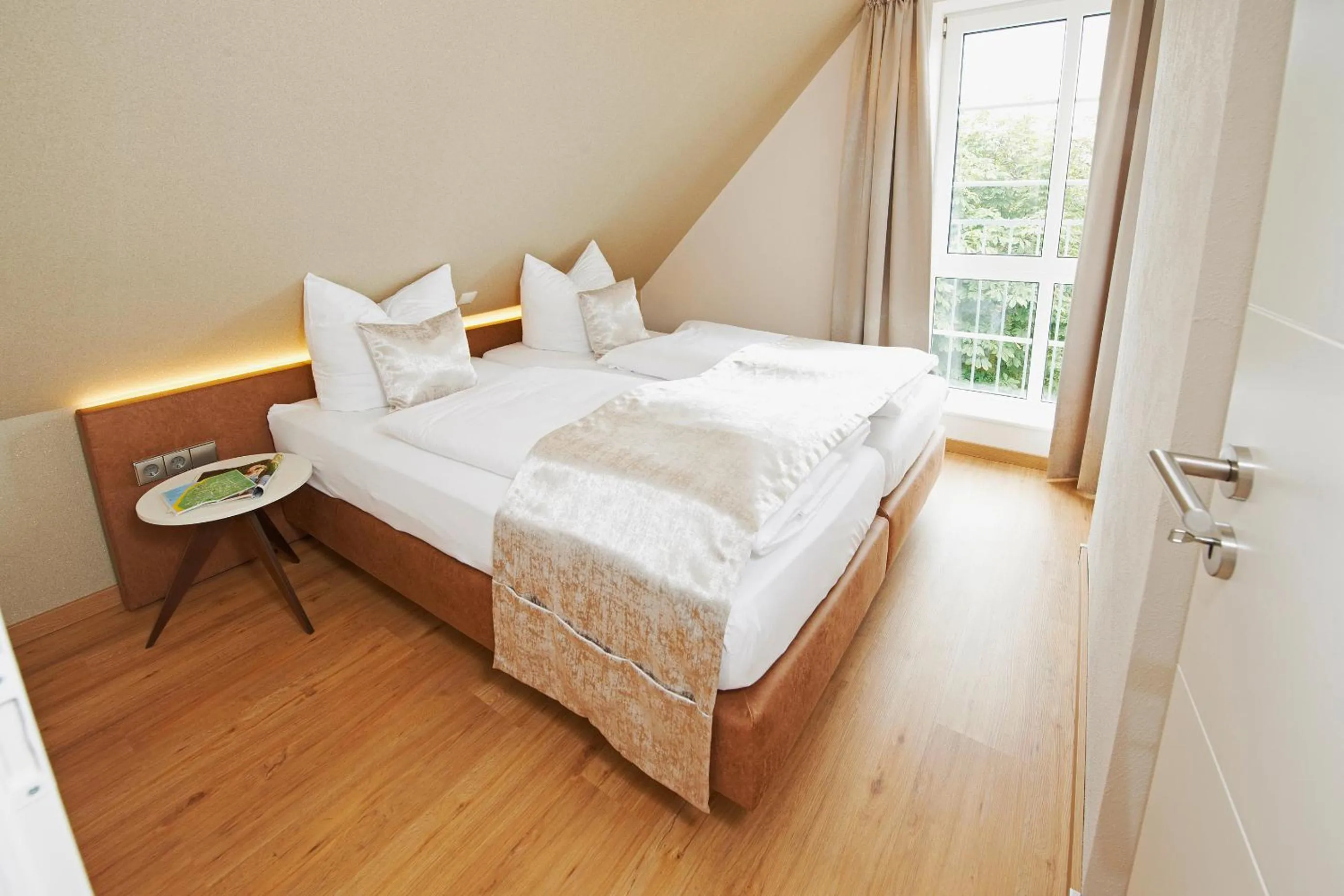 Bedroom, Bed in Hotel Nordwind