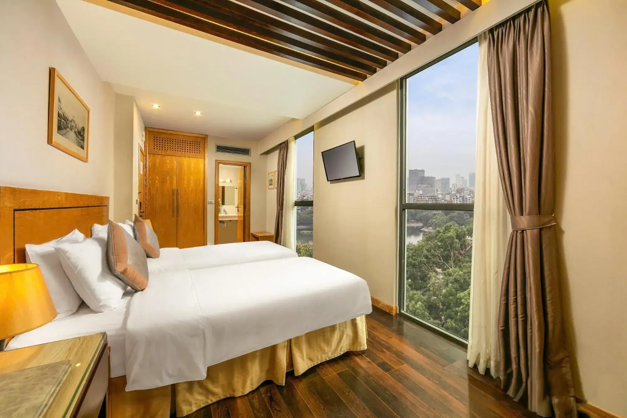 Bed in Parkside Sunline Hotel Bed in Parkside Sunline Hotel