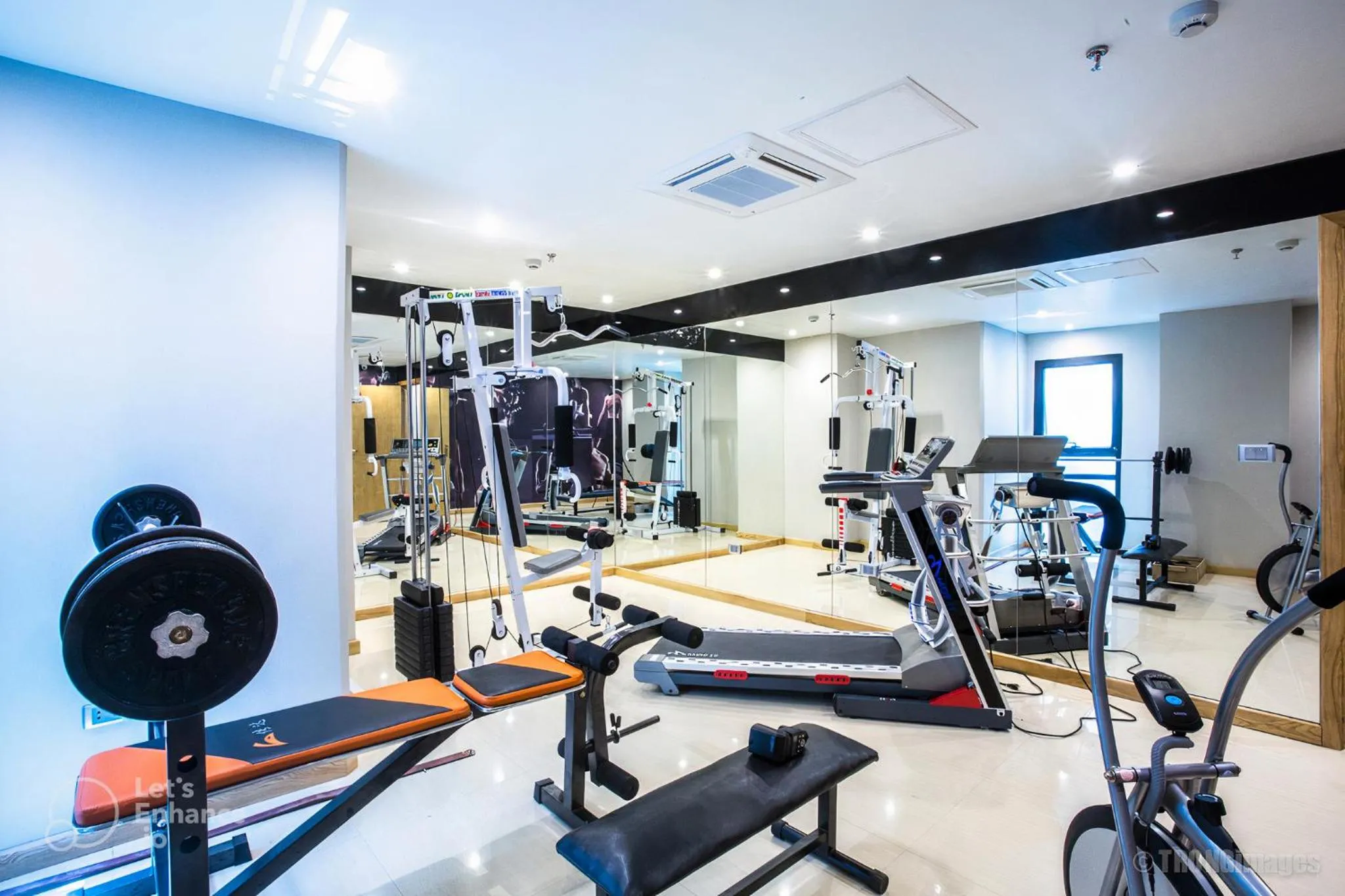 Fitness centre/facilities in Parkside Sunline Hotel