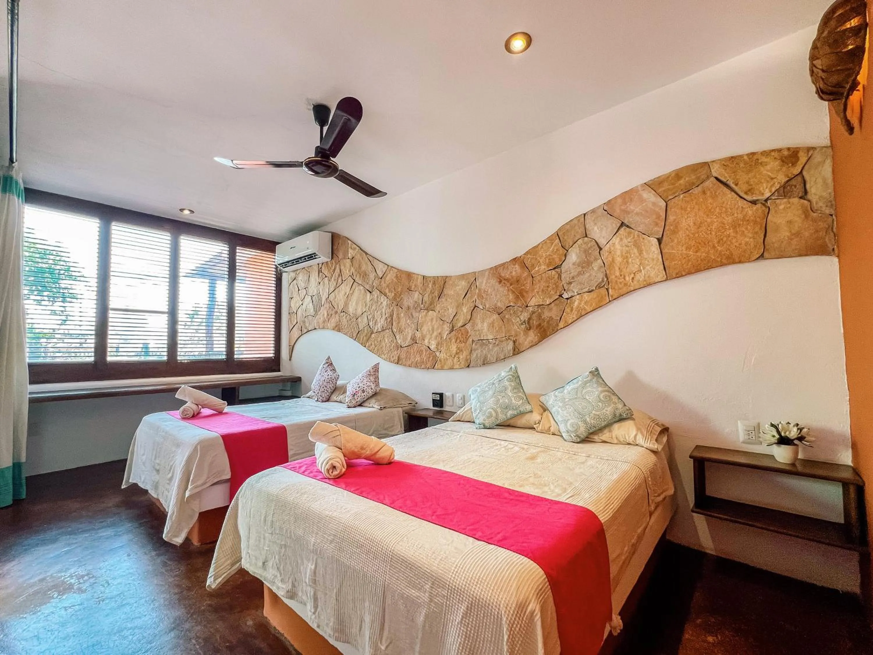 Bed in Punta Arena Surf Suites