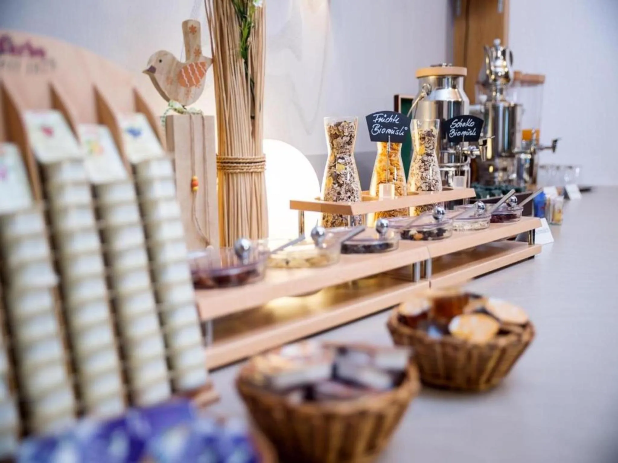 Buffet breakfast in Hotel-Gasthof Neue Post