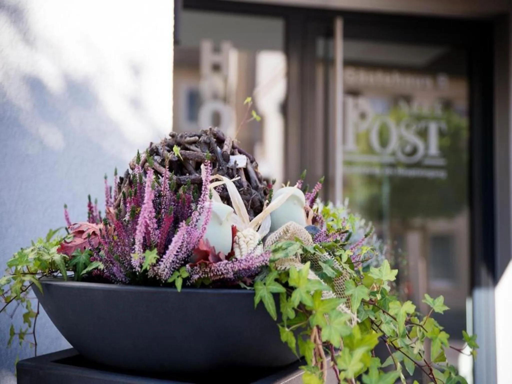 Facade/entrance in Hotel-Gasthof Neue Post