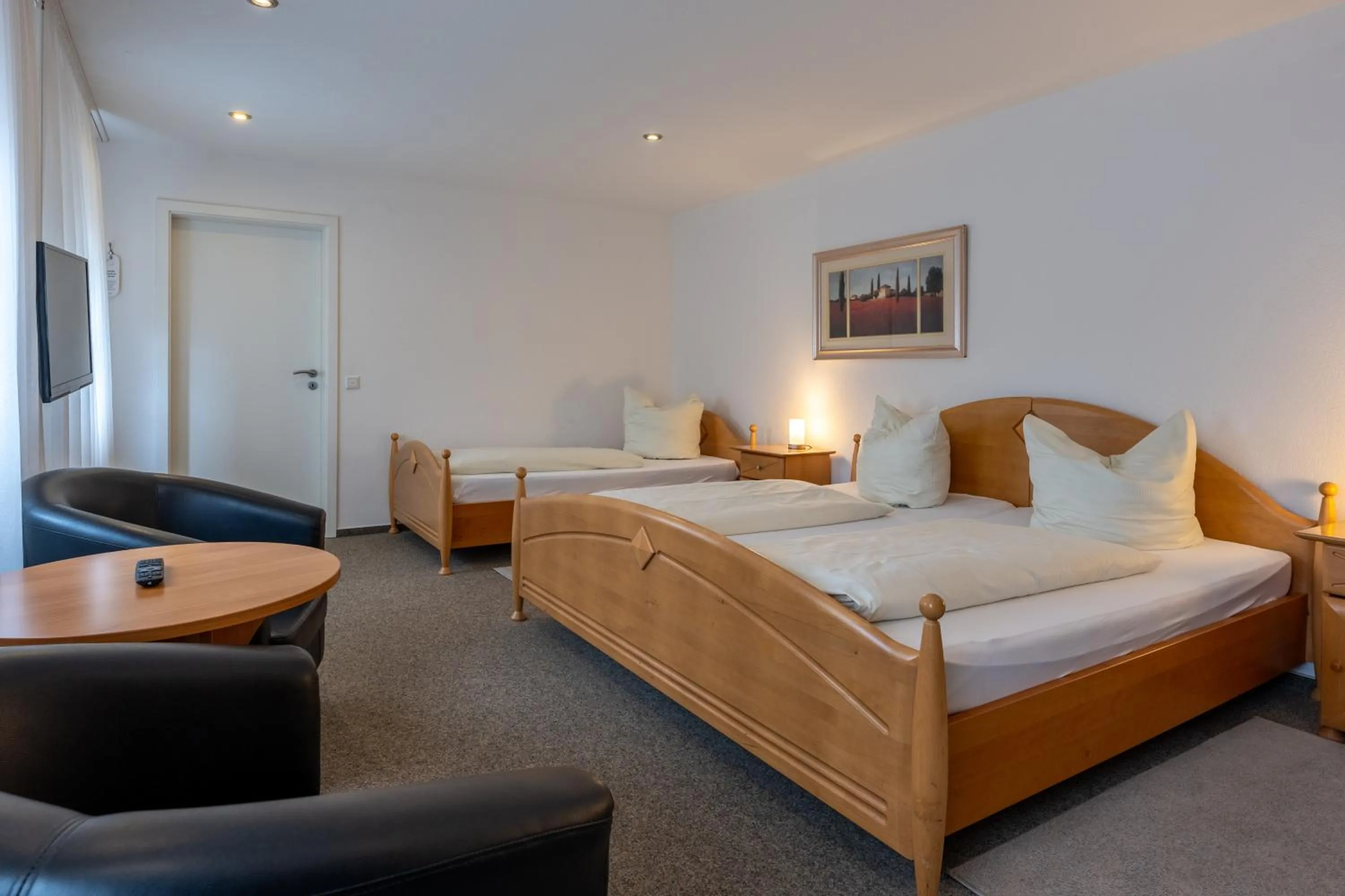 Photo of the whole room, Bed in Rixbecker Alpen - Hotel Koch