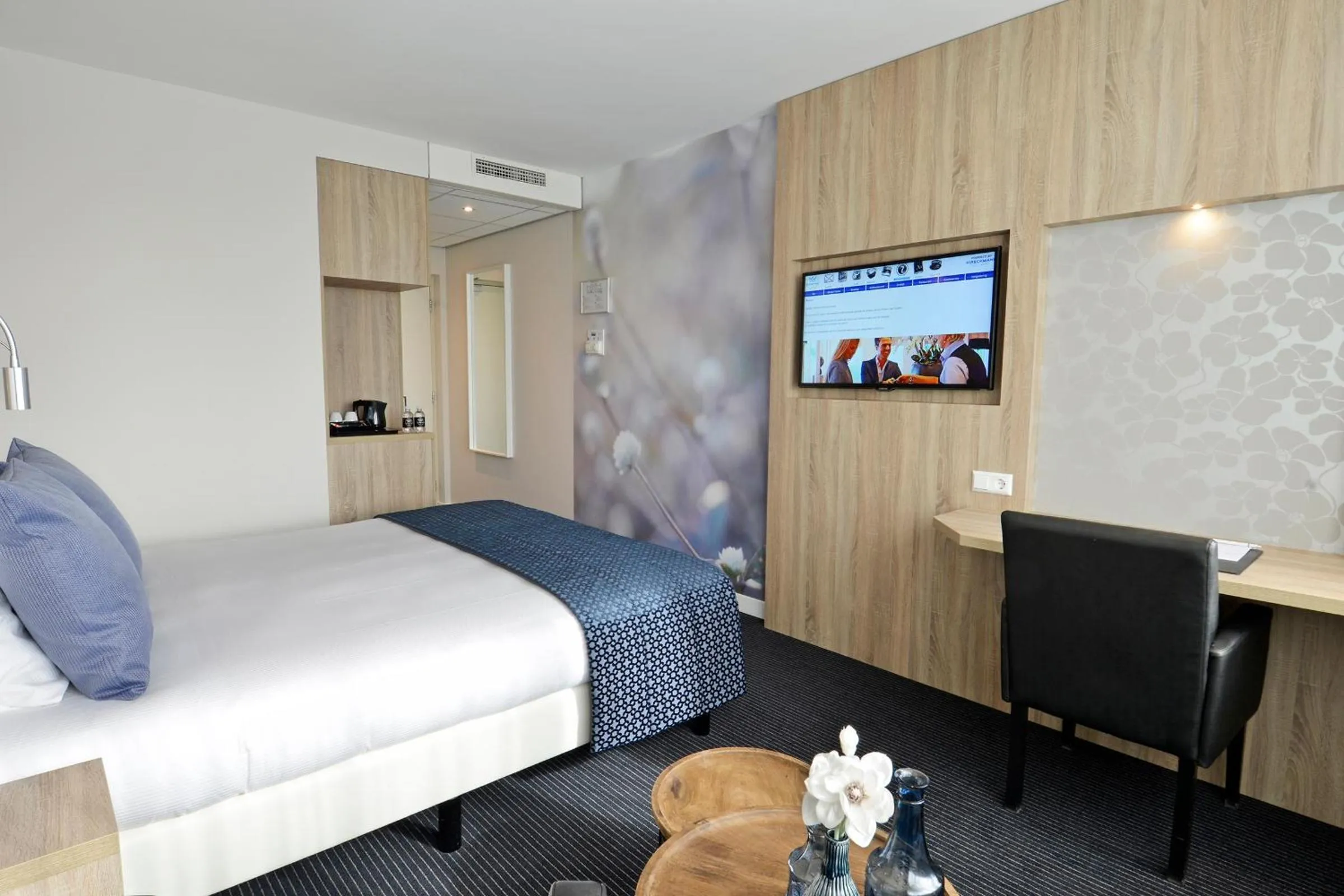 Bed in Hotel De Zoete Inval Haarlemmerliede