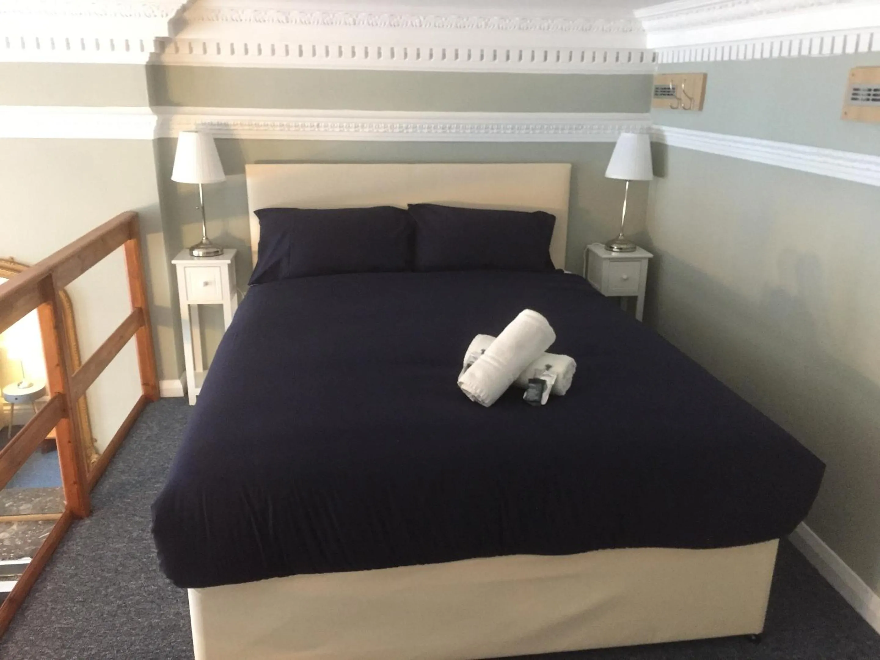 Bedroom, Bed in St Simeon