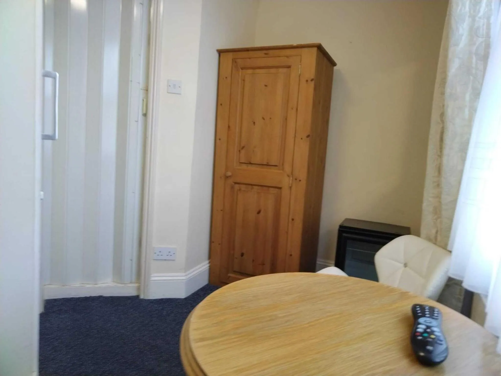 Bedroom, Bed in St Simeon