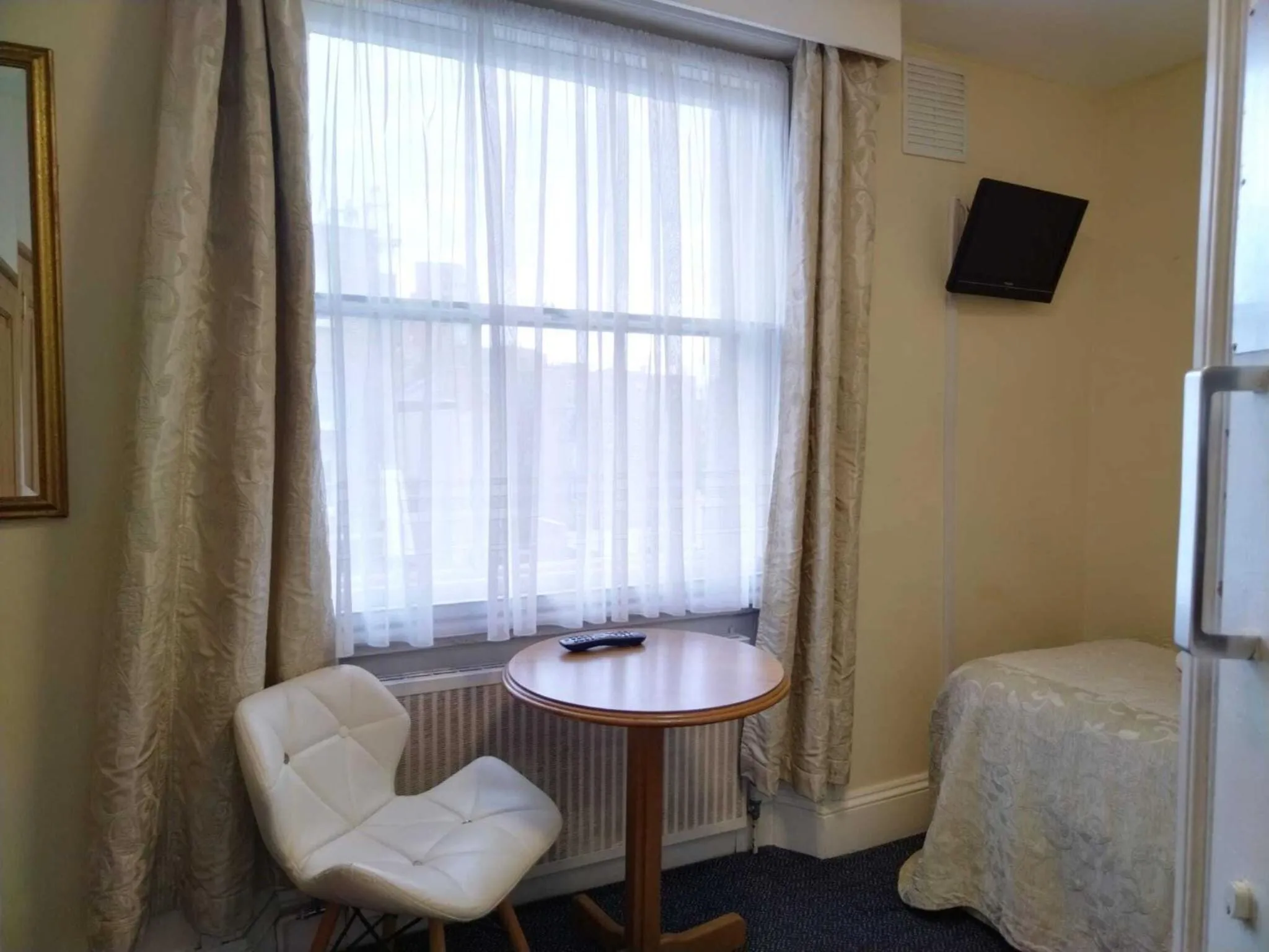 Bedroom in St Simeon