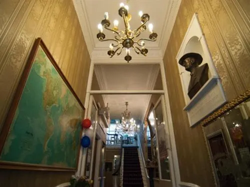 Lobby or reception in St Simeon