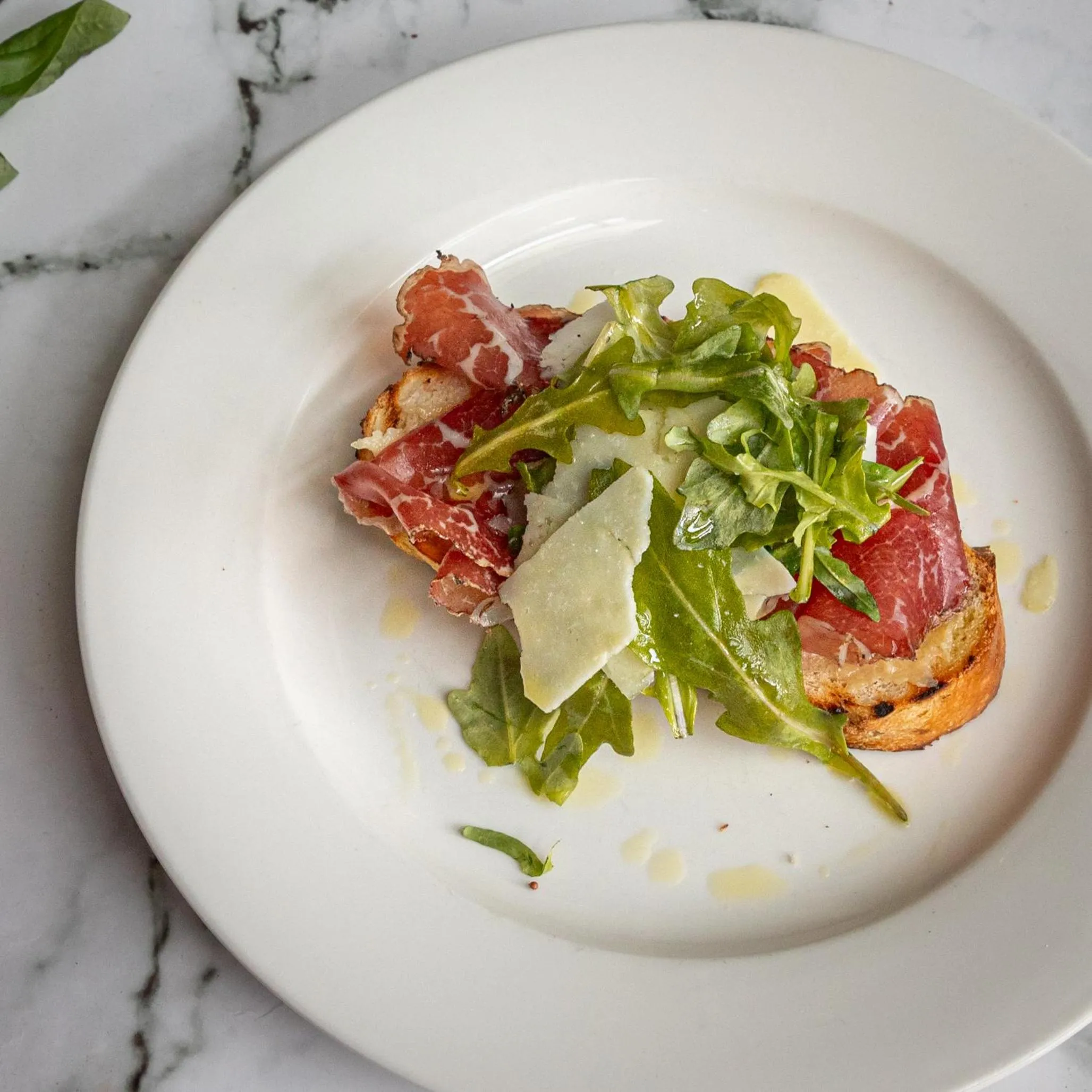 Food in Native Rose Hotel