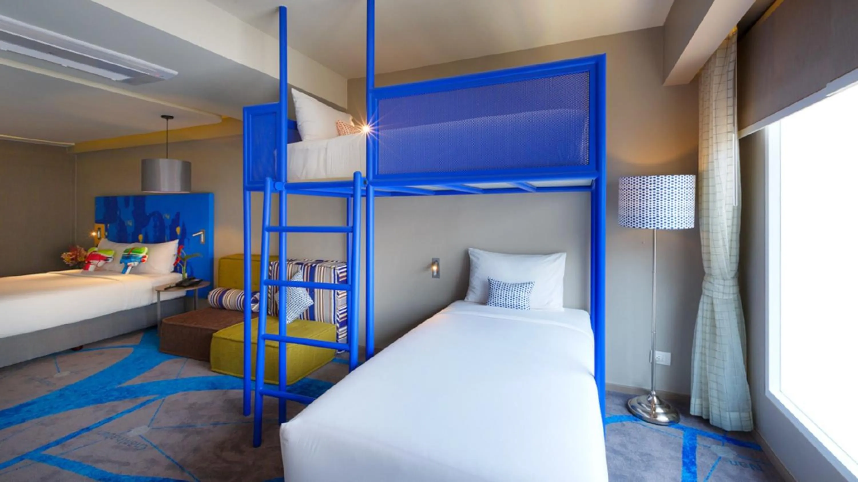 bunk bed, Bed in Tinidee Trendy Bangkok Khaosan