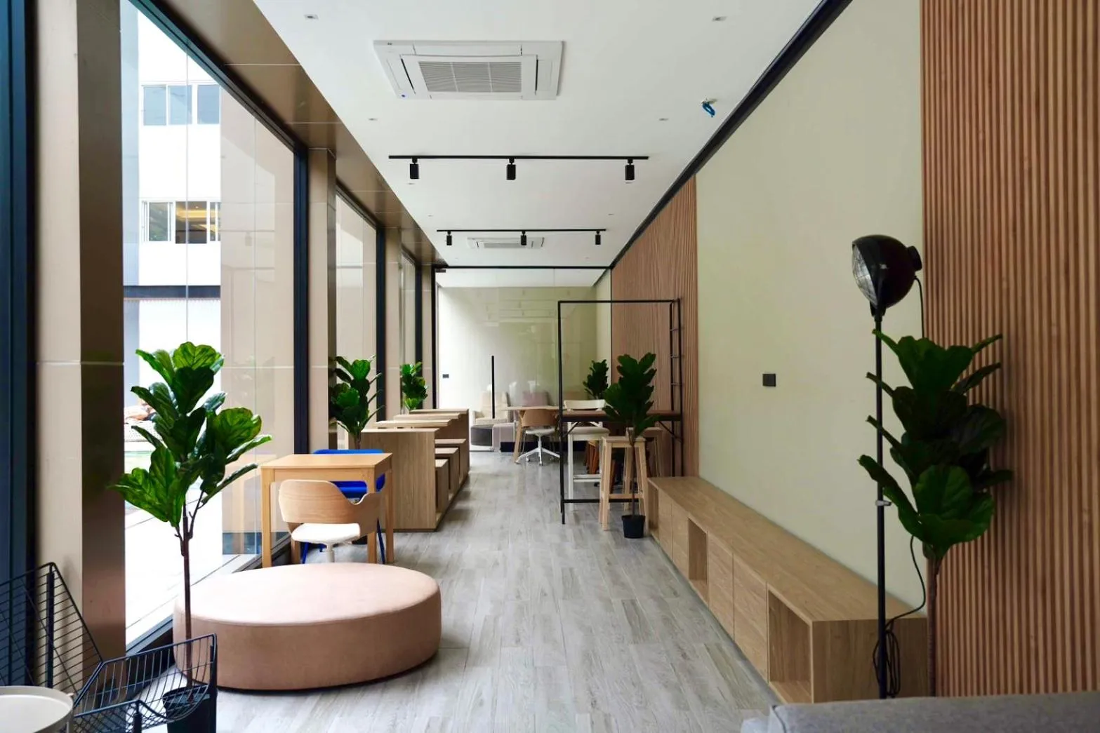 Property building in Tinidee Trendy Bangkok Khaosan