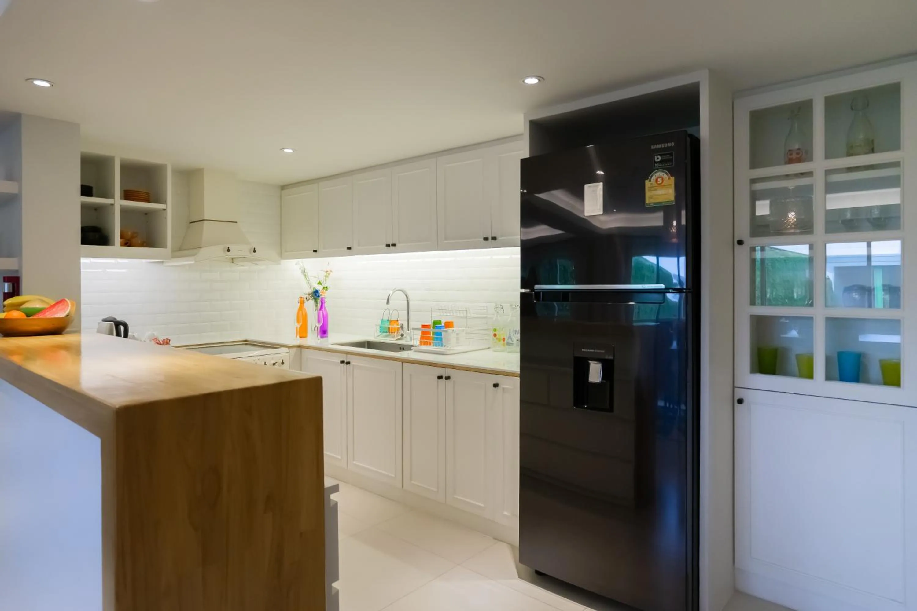 Kitchen or kitchenette in Tinidee Trendy Bangkok Khaosan