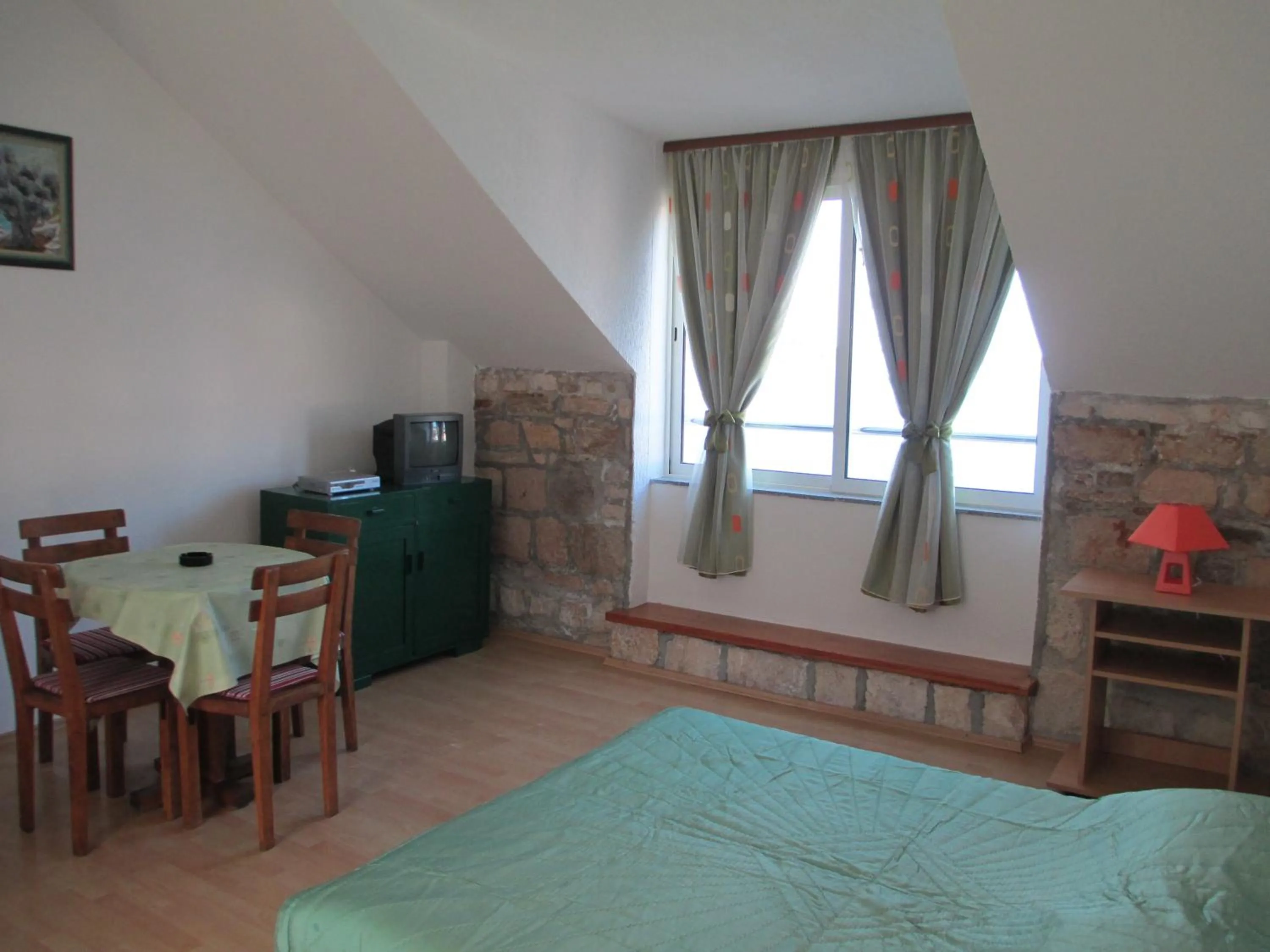 City view, Bed in Apartments Acalinović