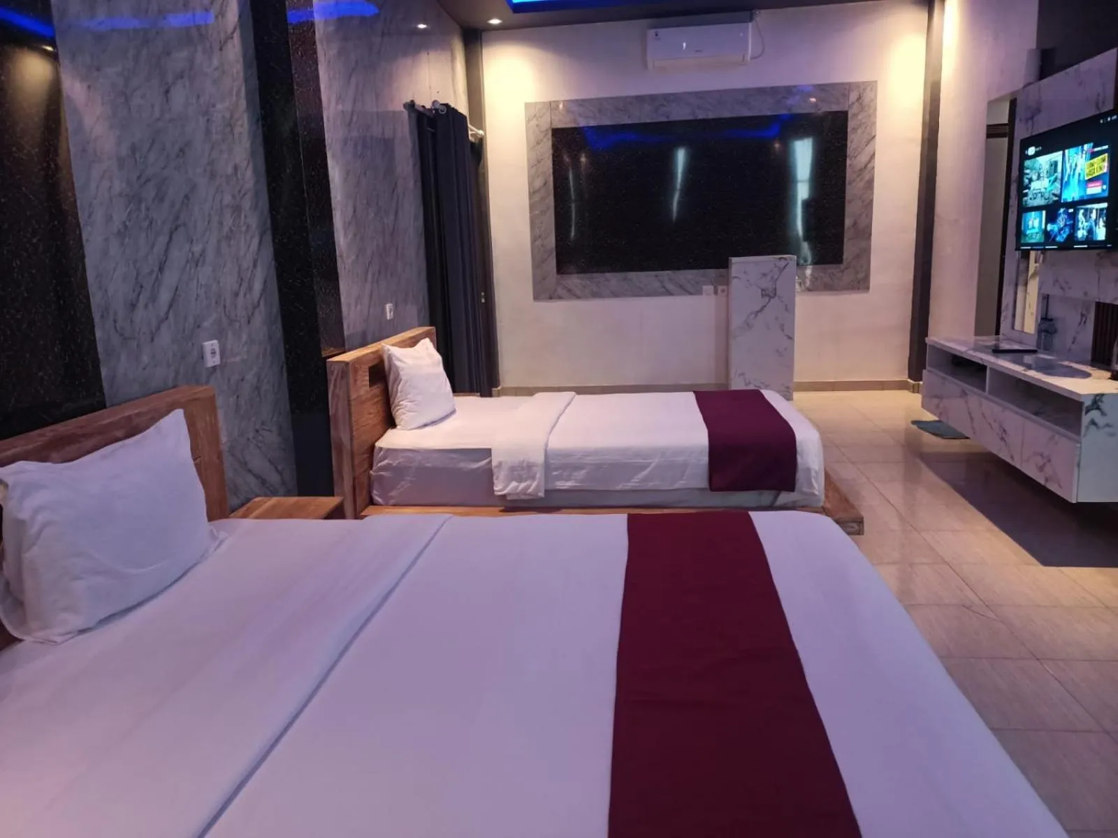 Bed in Kelingking Sunset Point Hotel & Spa