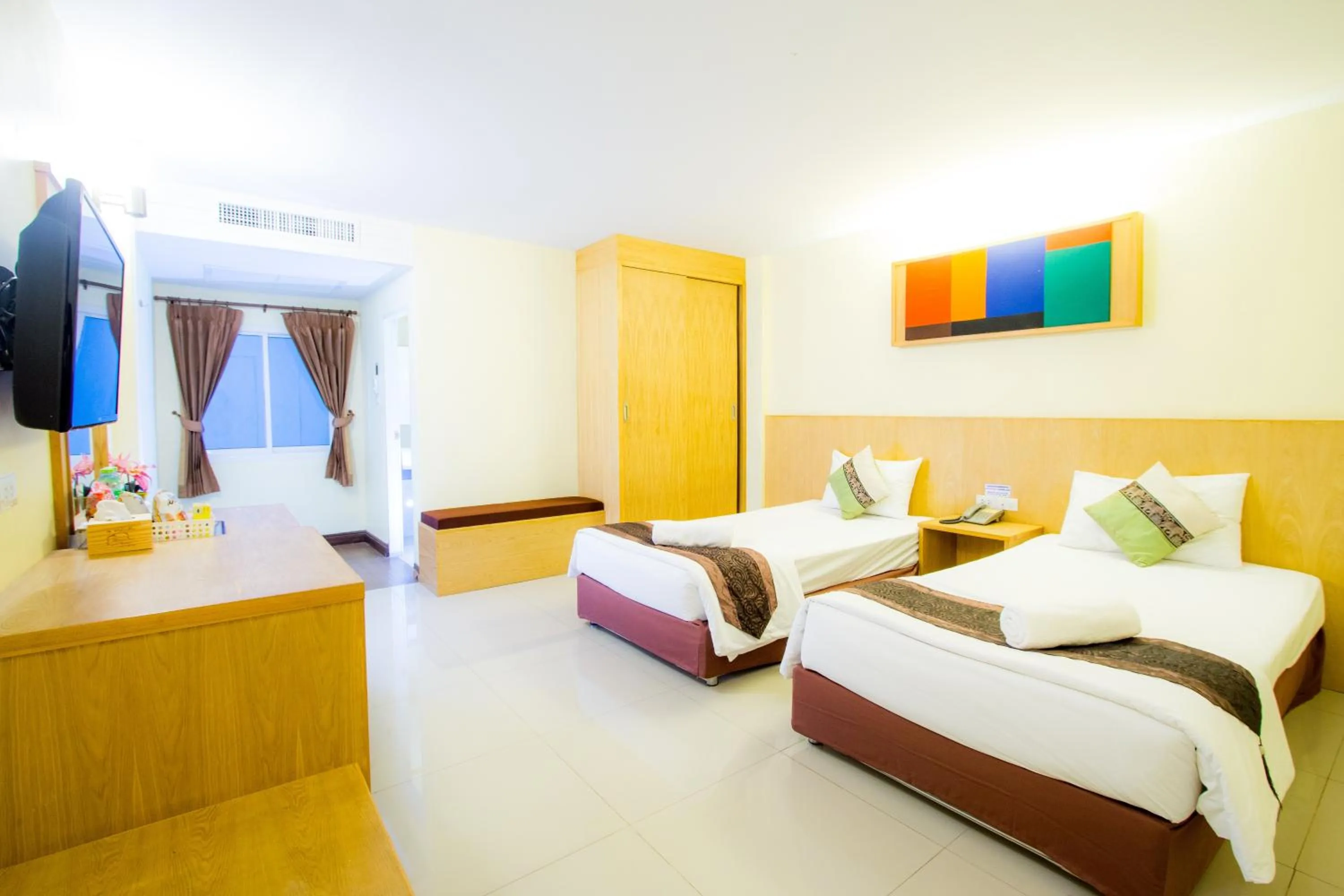 Photo of the whole room, Bed in The Lephant Hotel