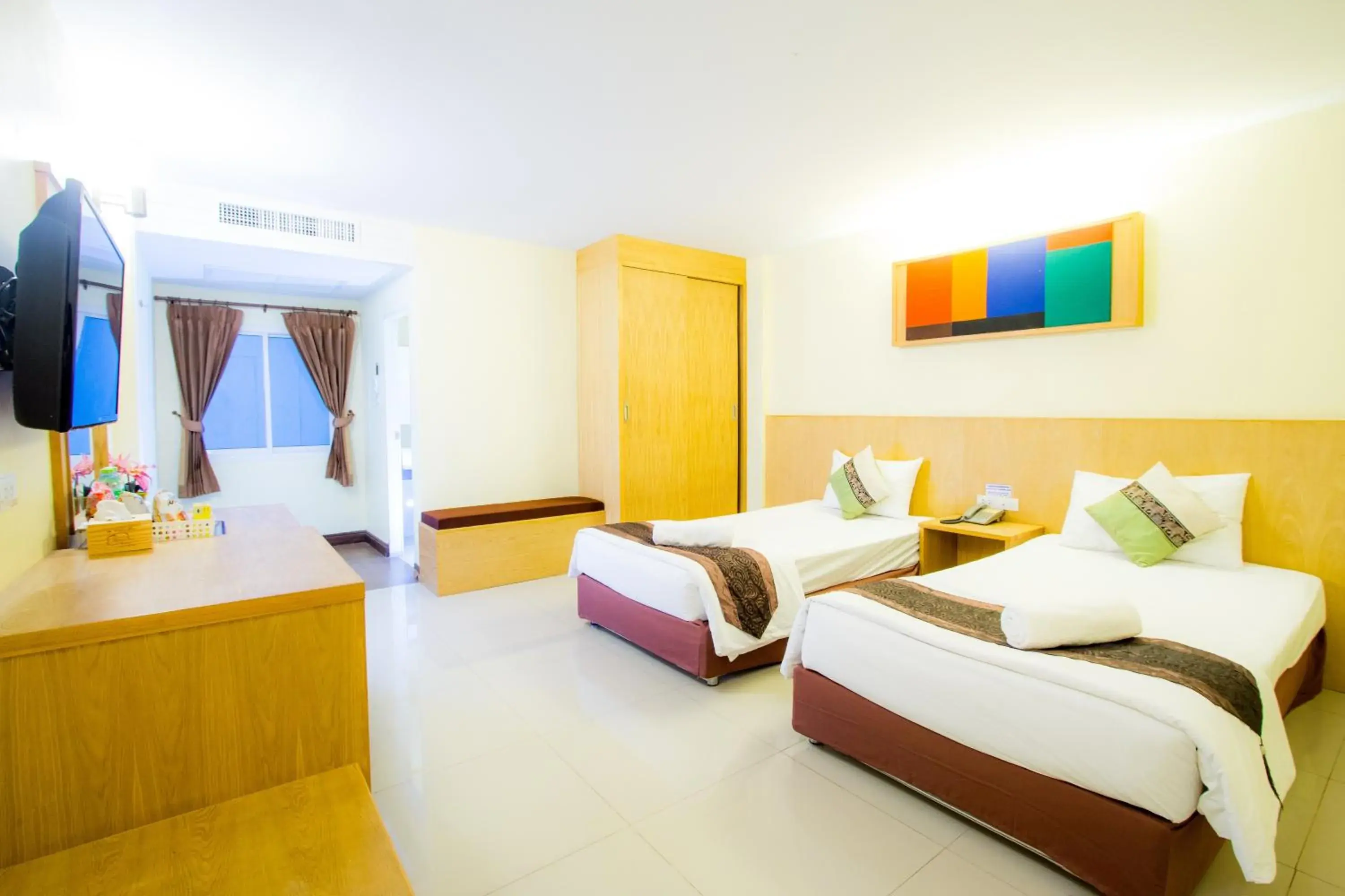 Standard Twin Room in The Lephant Hotel Standard Twin Room in The Lephant Hotel