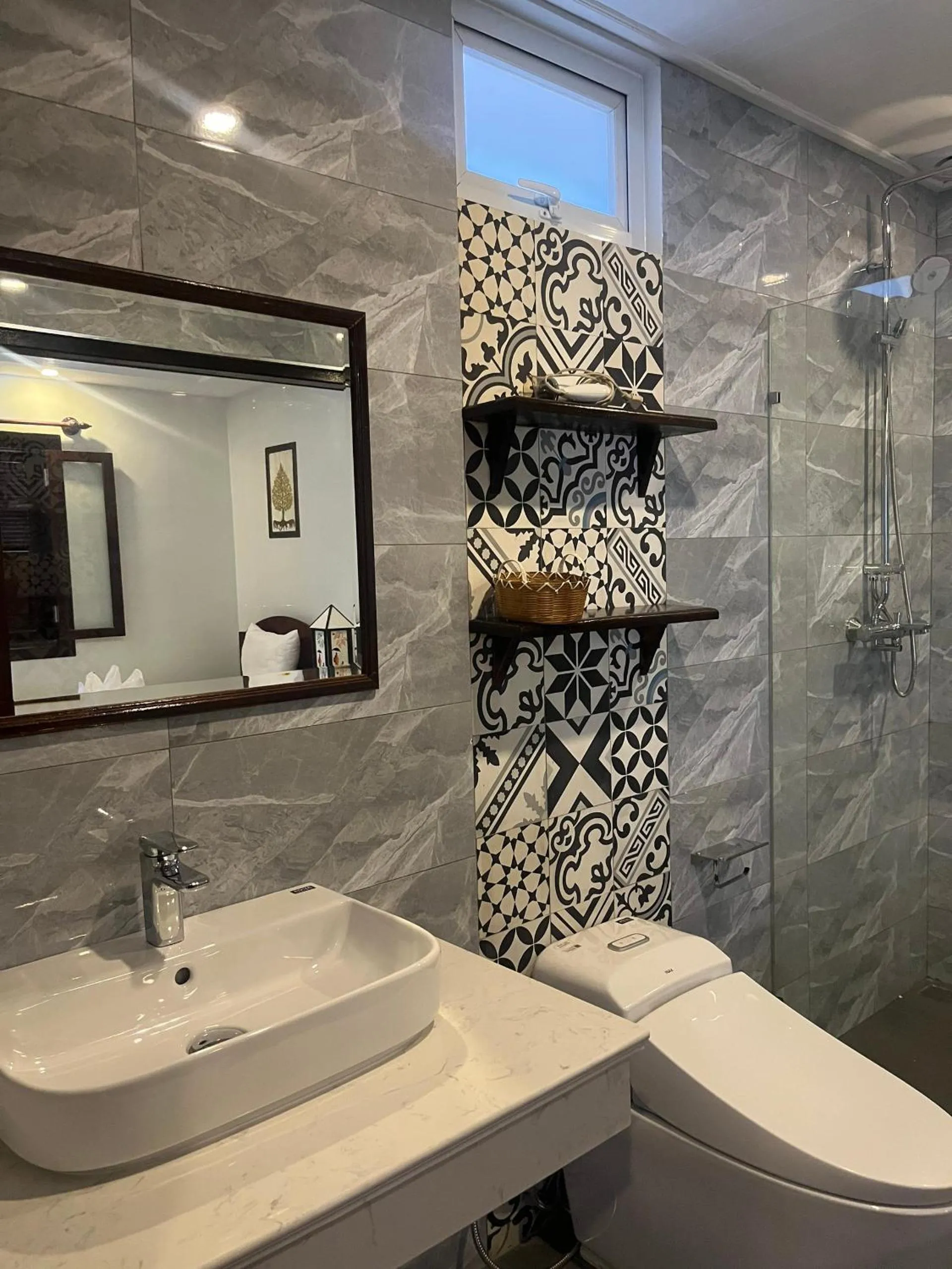 Bathroom in Villa Namkhan Heritage