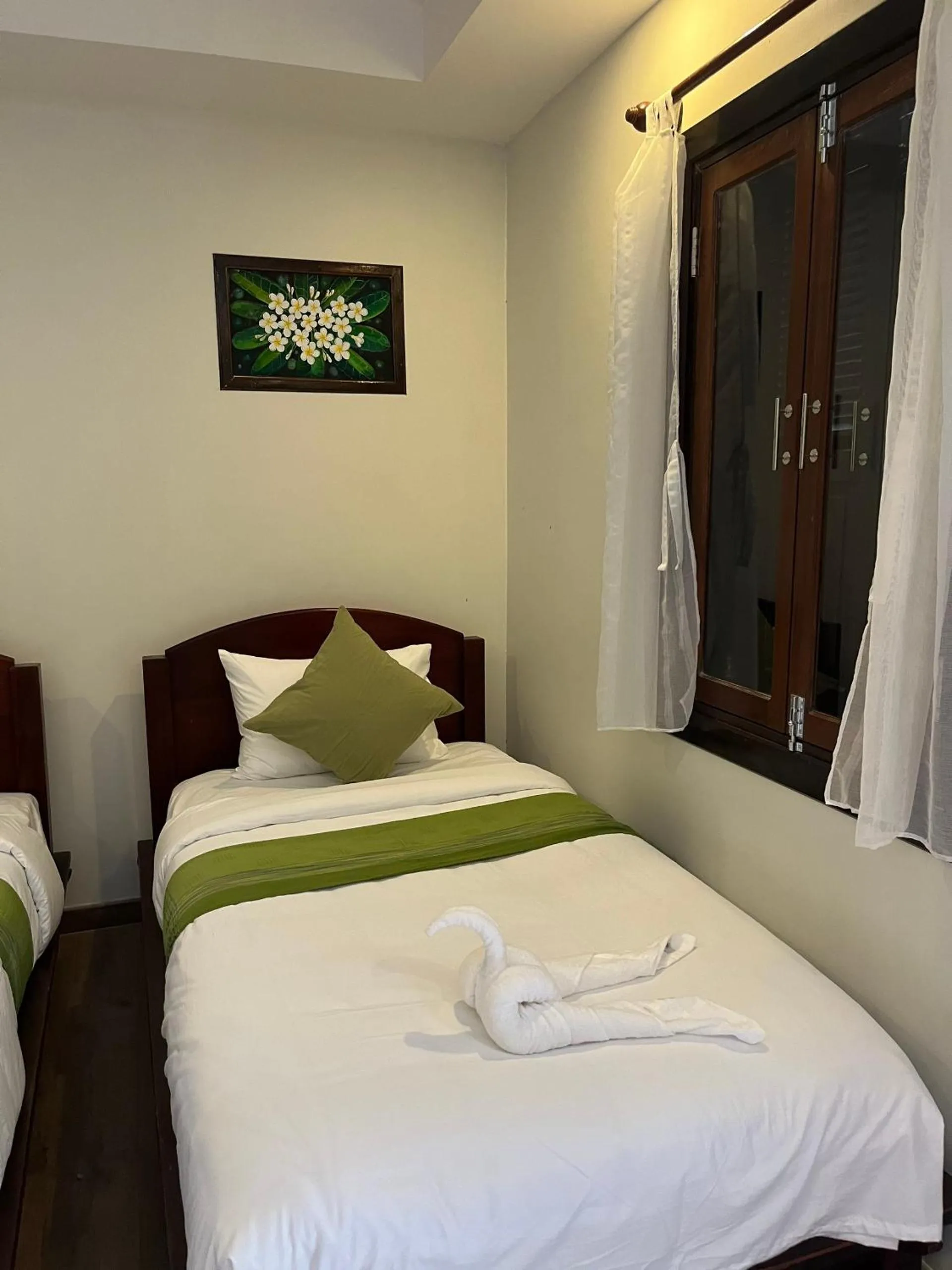 Photo of the whole room in Villa Namkhan Heritage