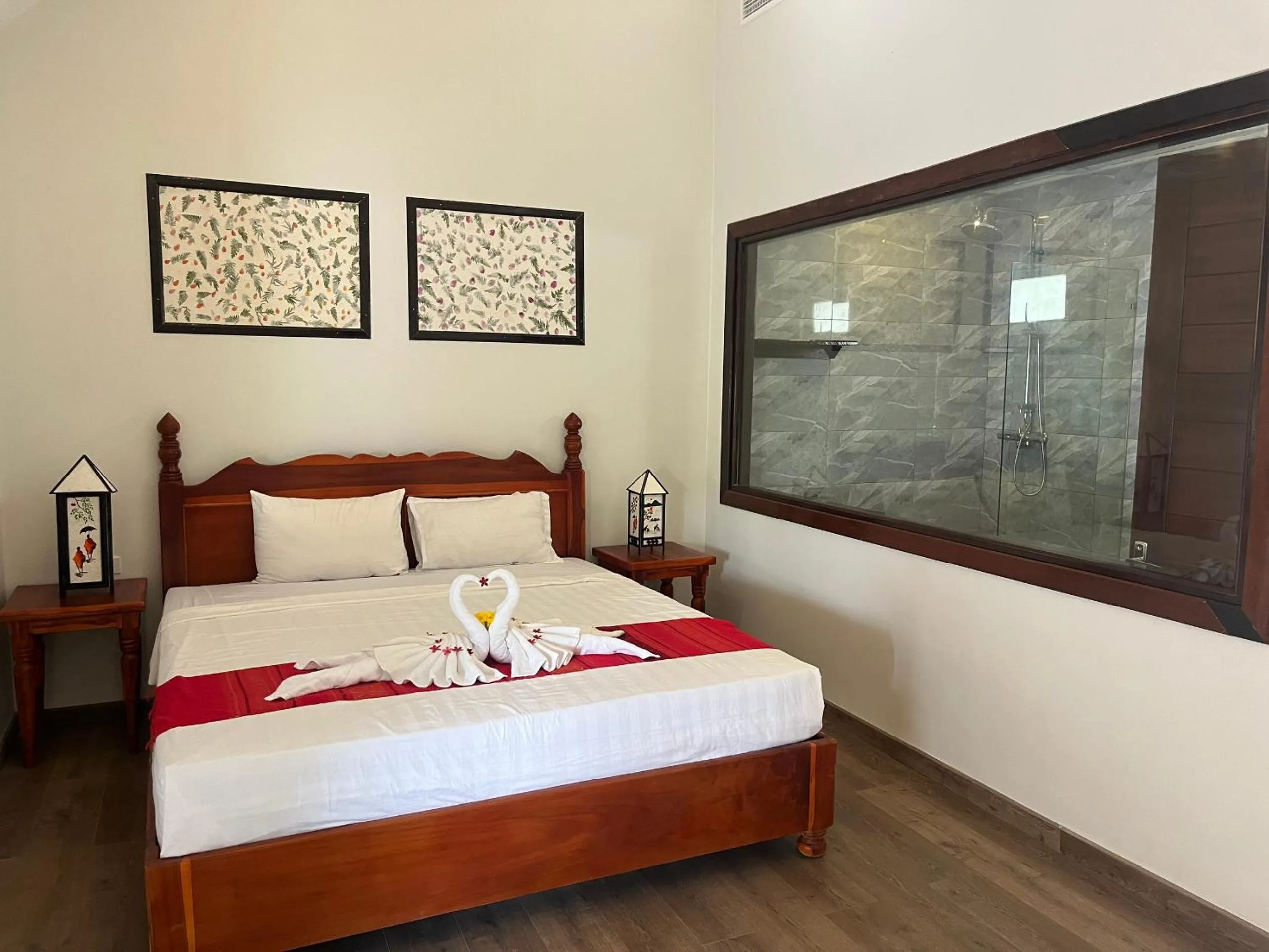 Bed in Villa Namkhan Heritage