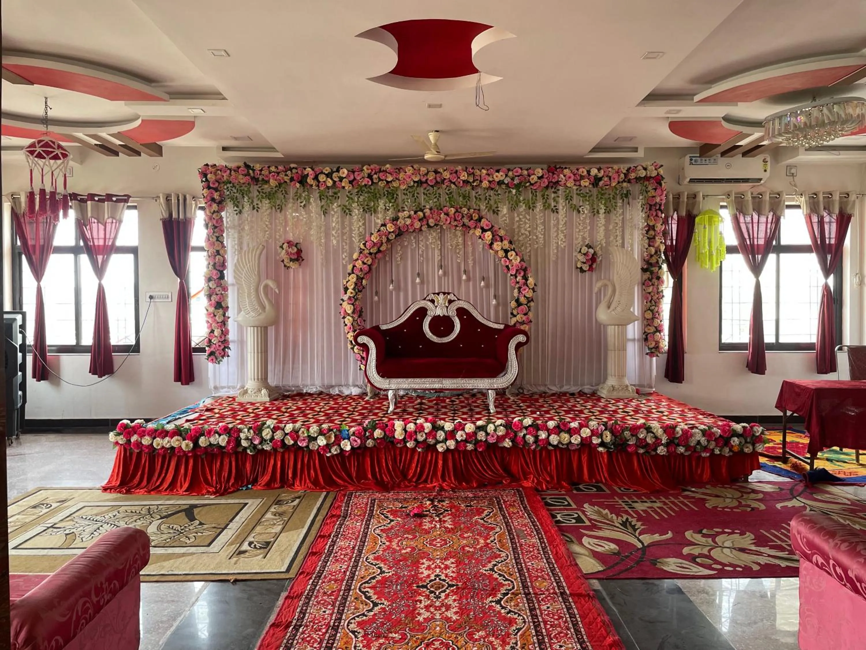 Banquet/Function facilities in Hotel Pratap Palace