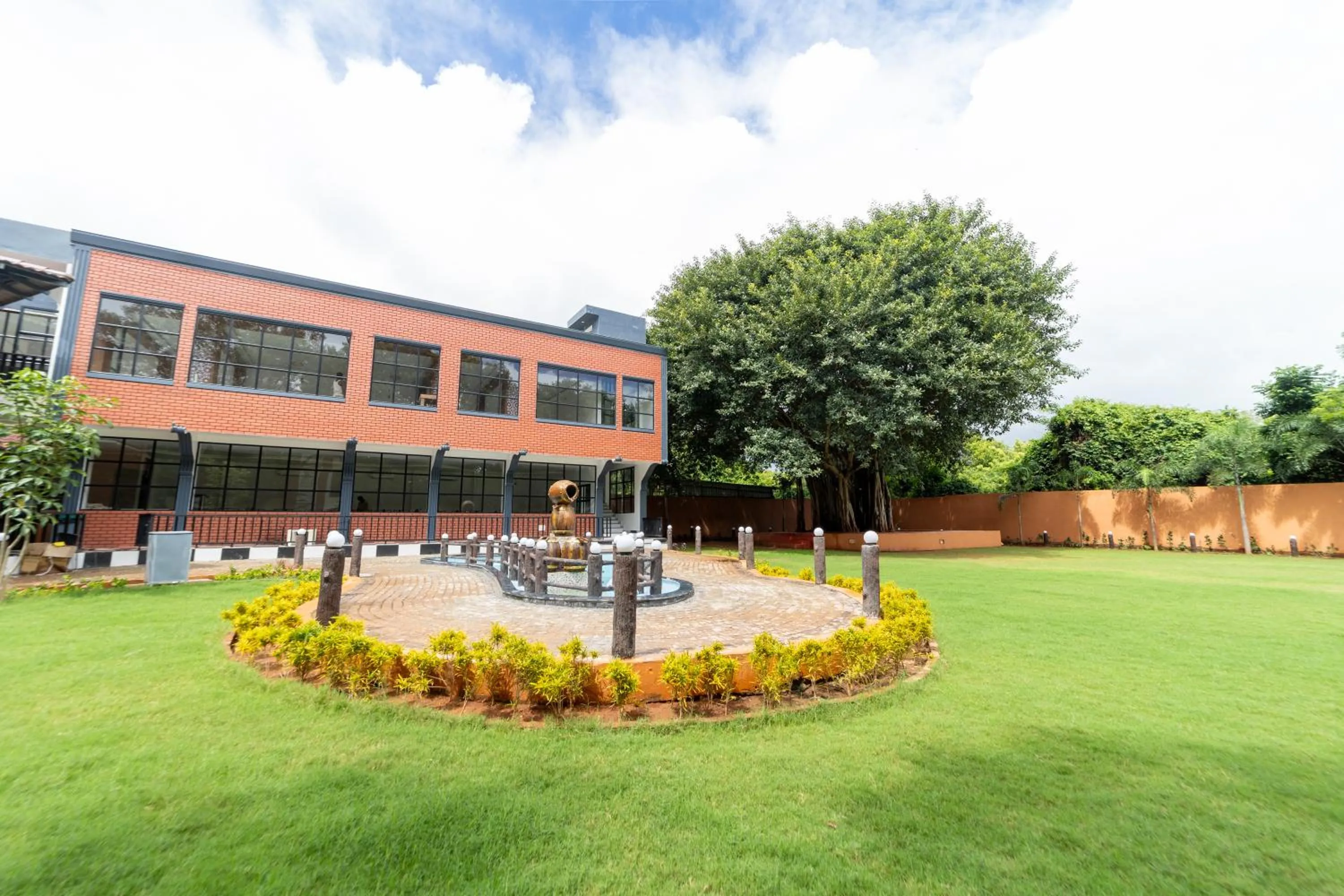 Property building in Magizhvanam