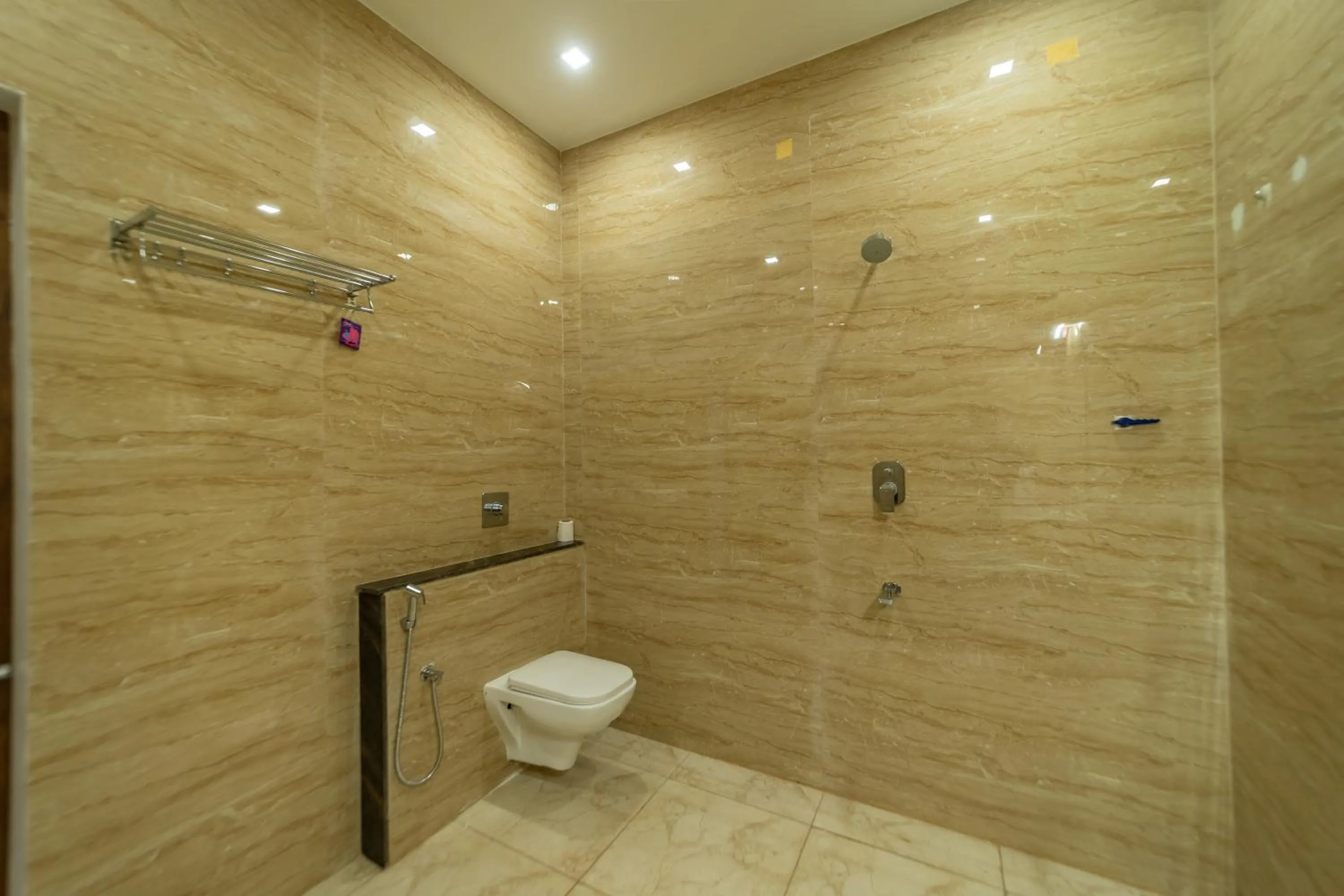 Bathroom in Magizhvanam