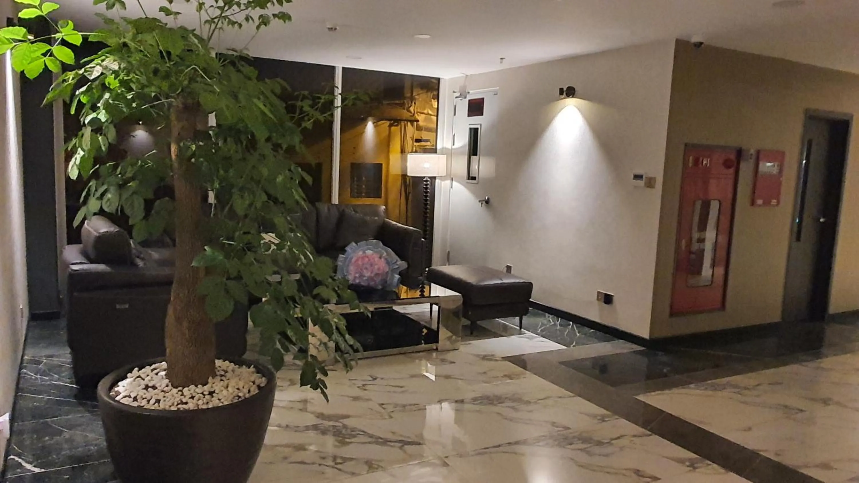 Communal lounge/ TV room in MOMIZI HANOI 2 - PHAN KE BINH