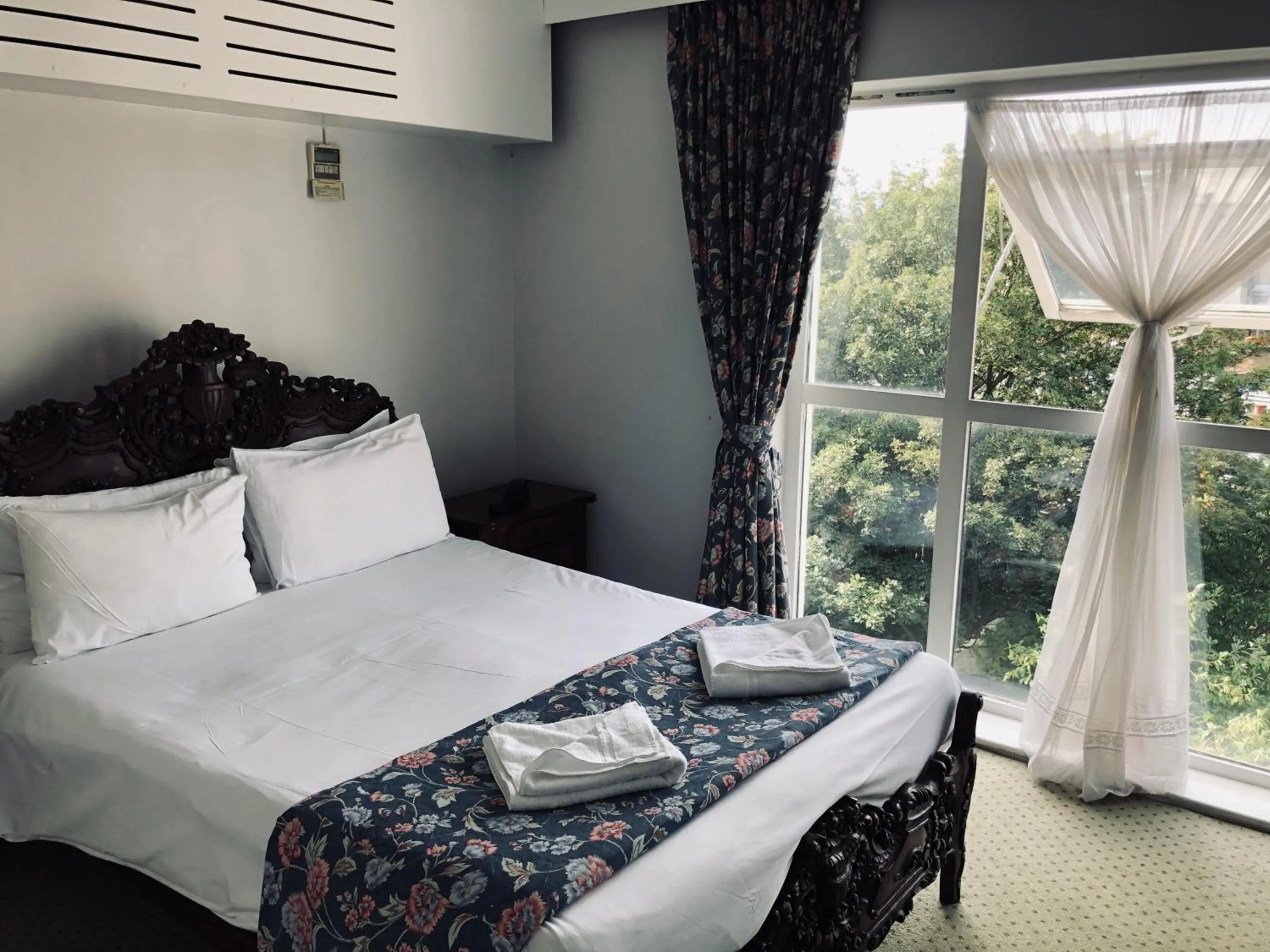 Bedroom, Bed in My Place Hotel