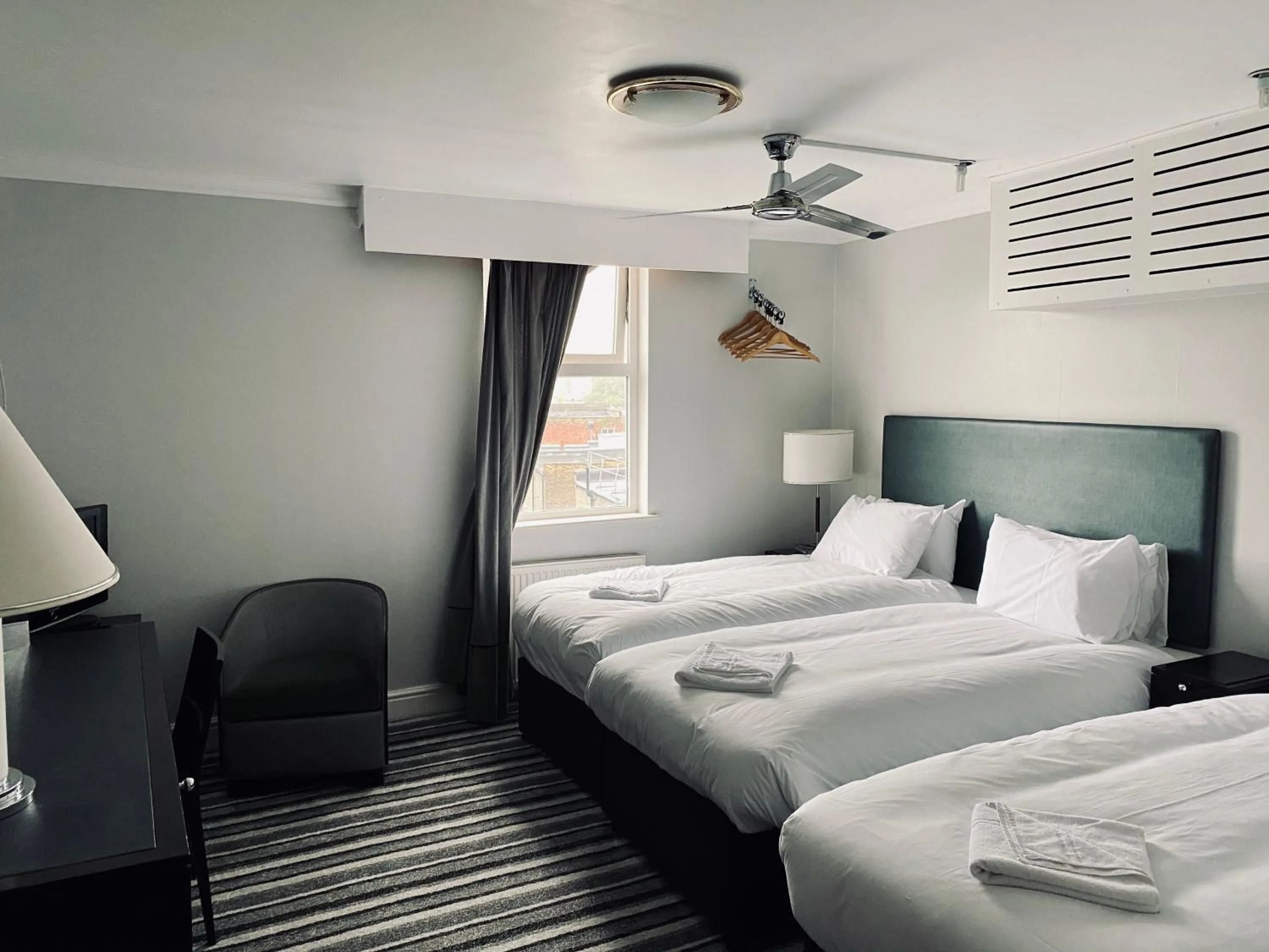 Garden view, Bed in My Place Hotel