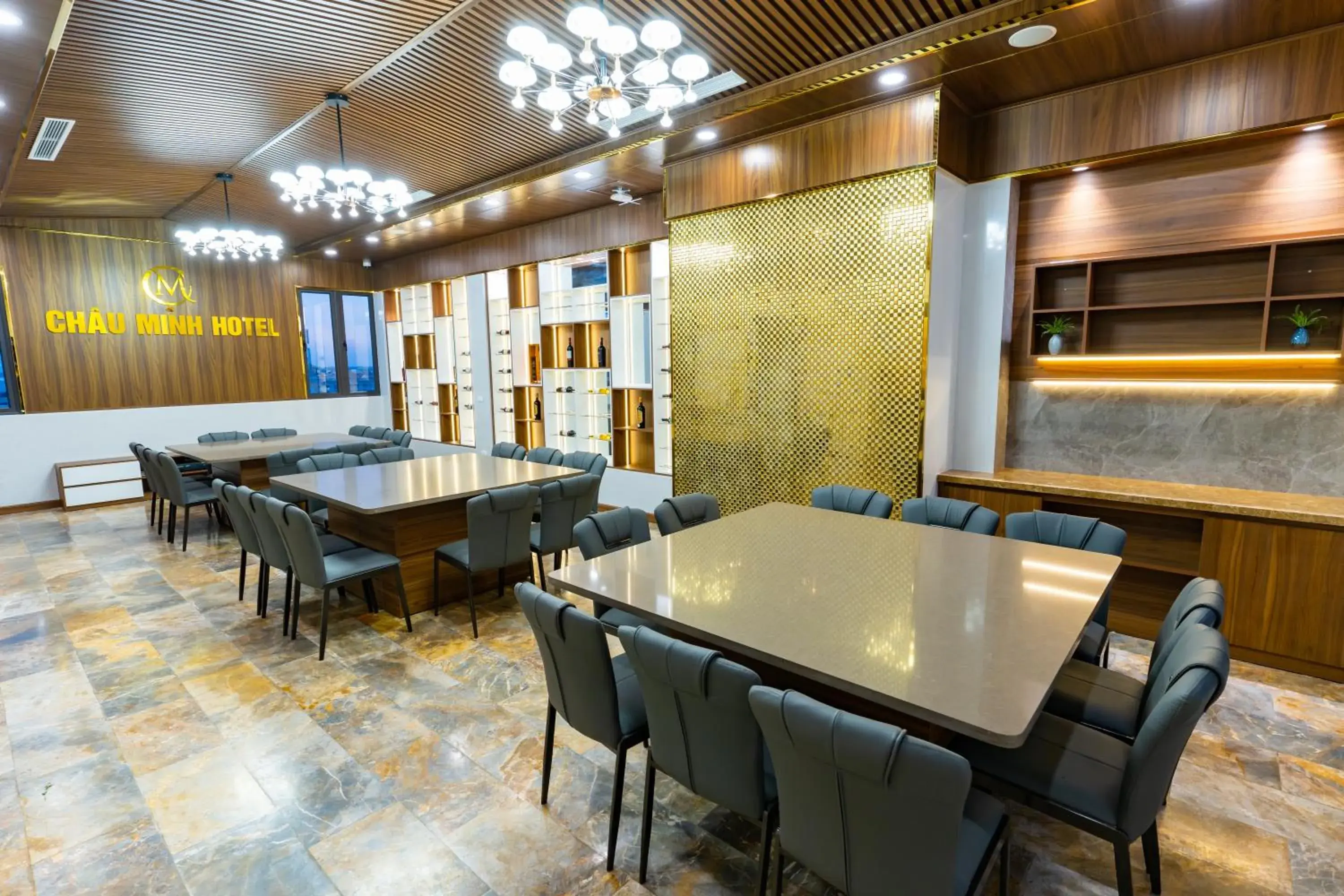 Restaurant/places to eat in CM Hotel & Apartment Restaurant/places to eat in CM Hotel & Apartment