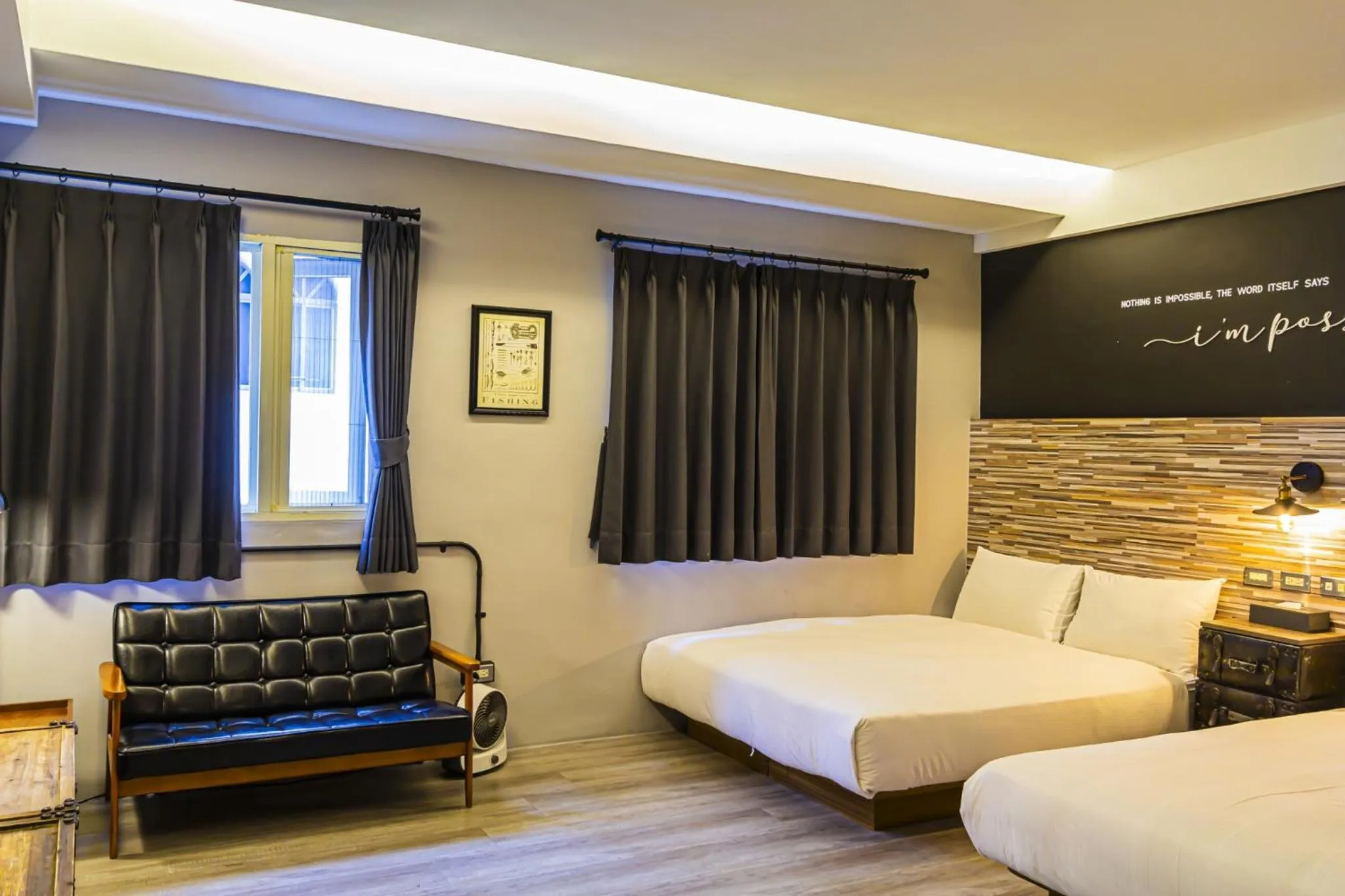 bunk bed, Bed in 仁愛小公館-市區近東大門