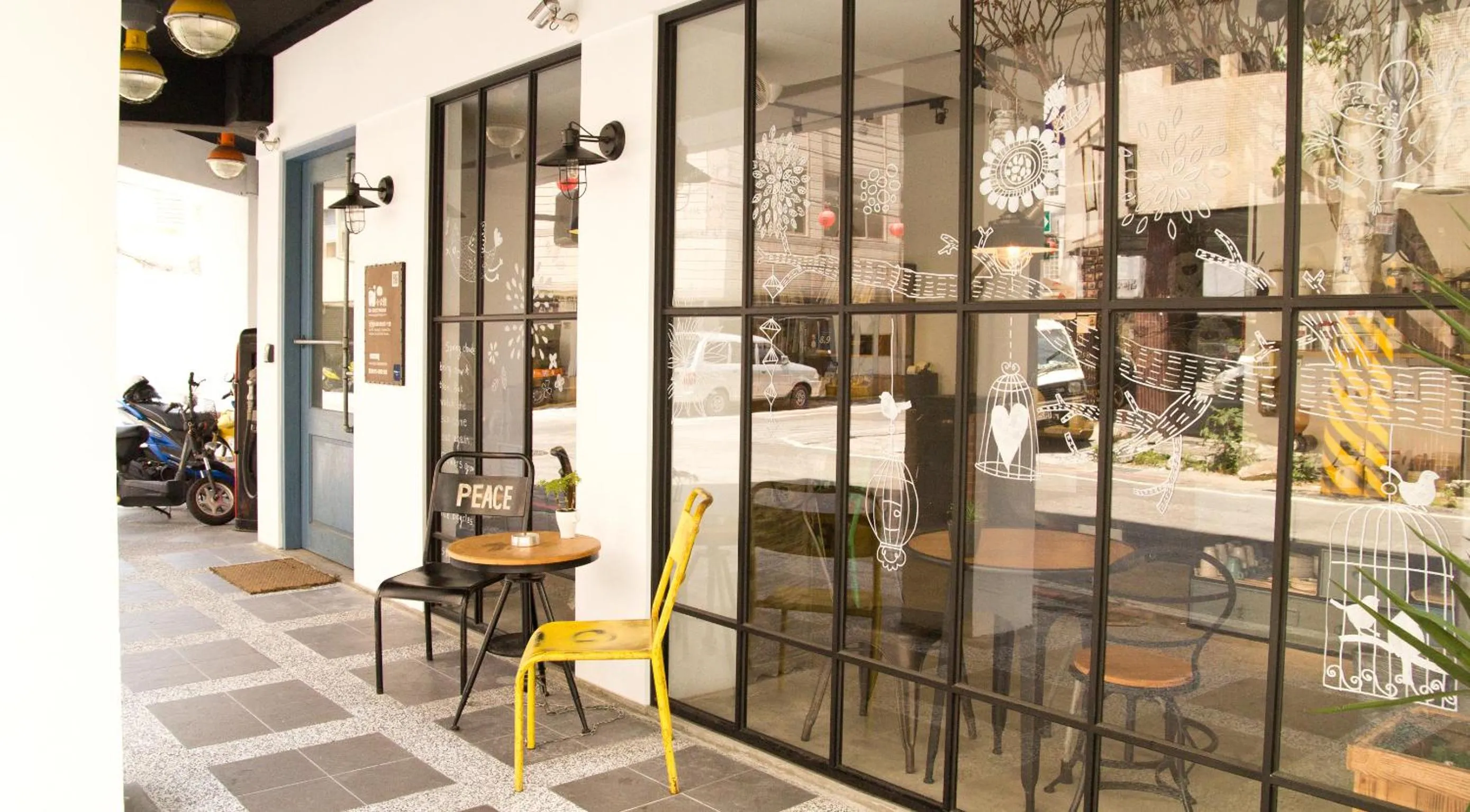 Facade/entrance in 仁愛小公館-市區近東大門