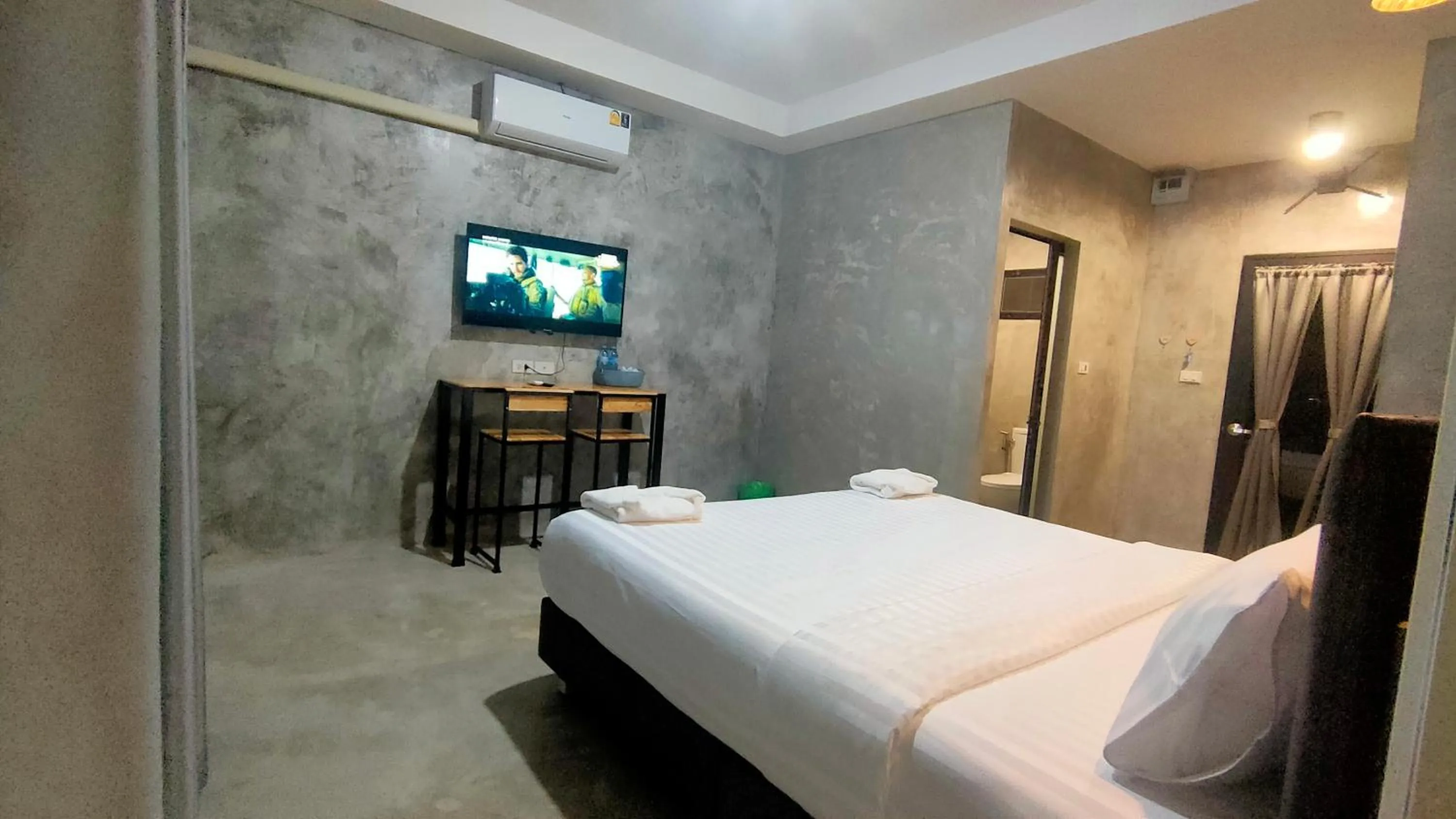 Decorative detail, Bed in The Loftel Resort