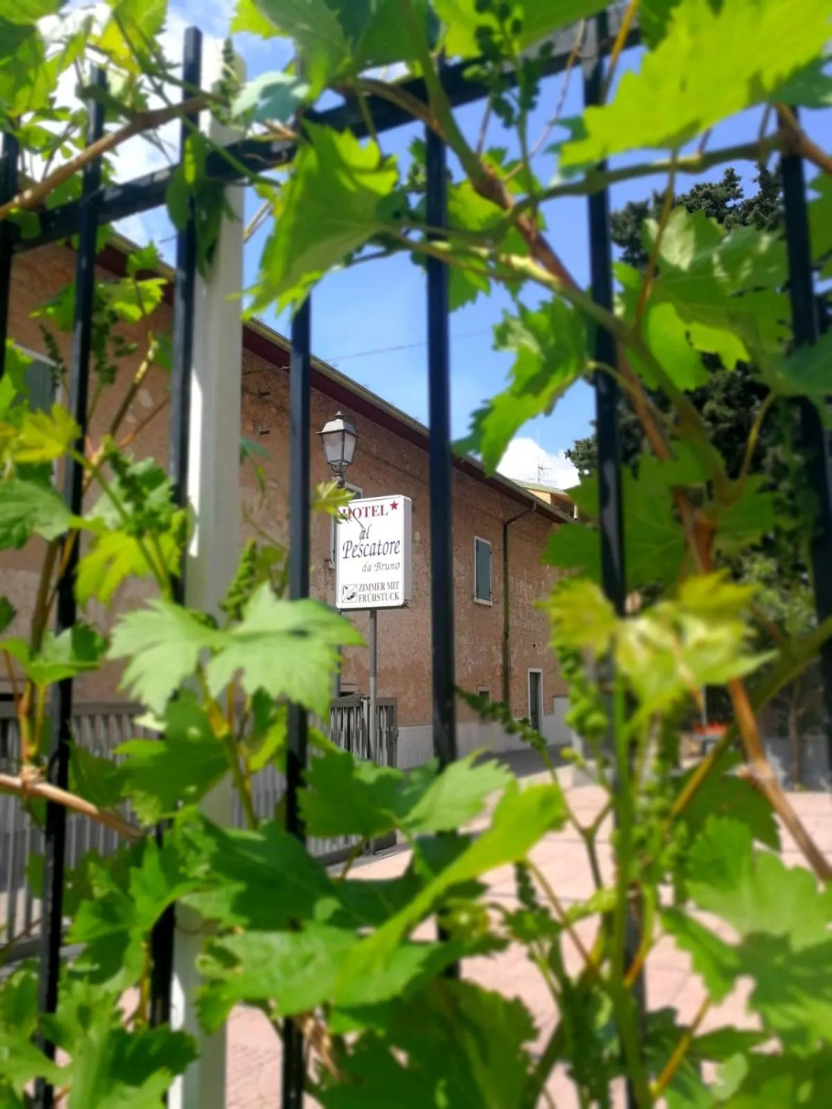 Neighbourhood in Albergo Al Pescatore