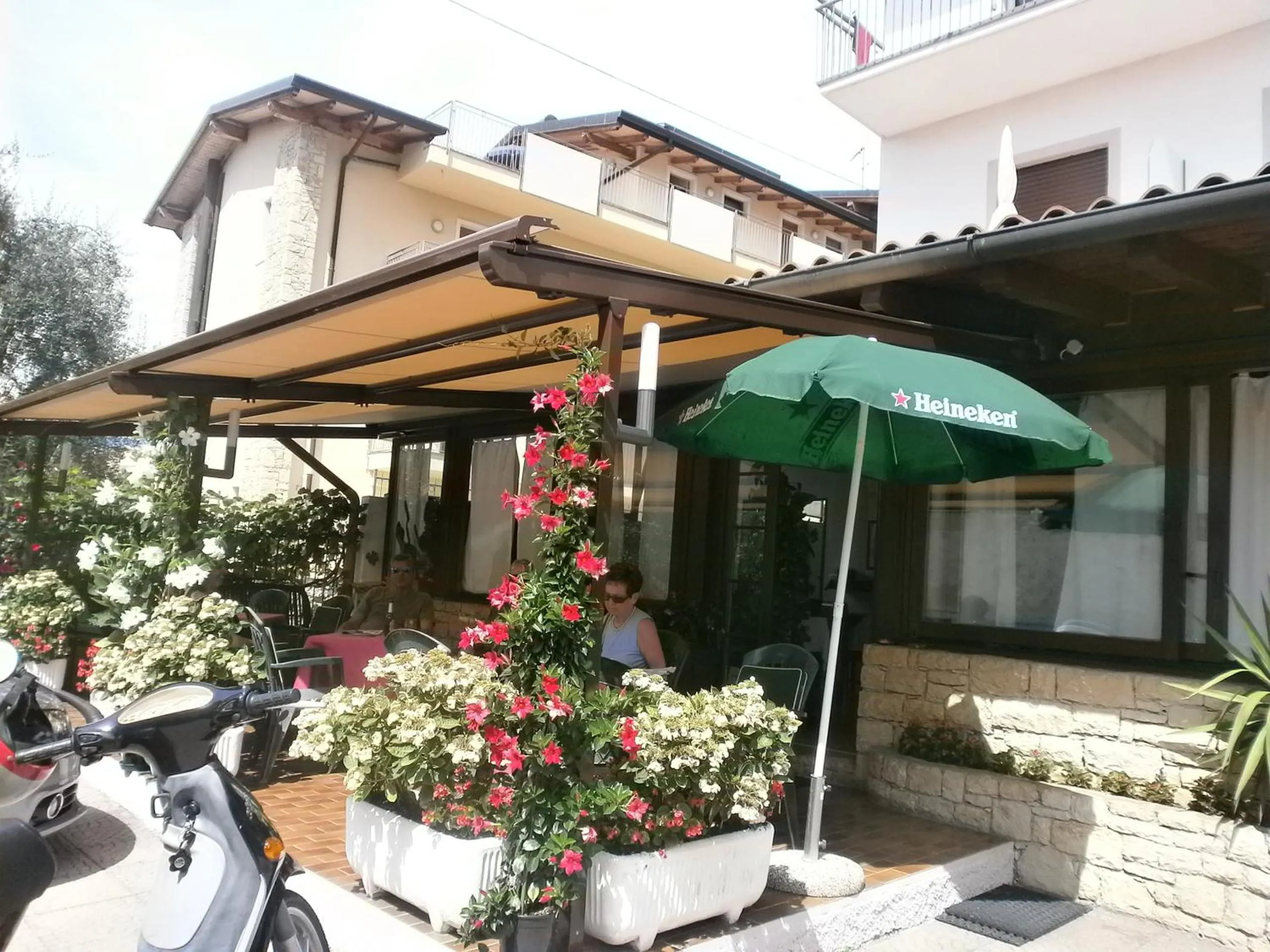 Balcony/Terrace in Albergo Al Pescatore