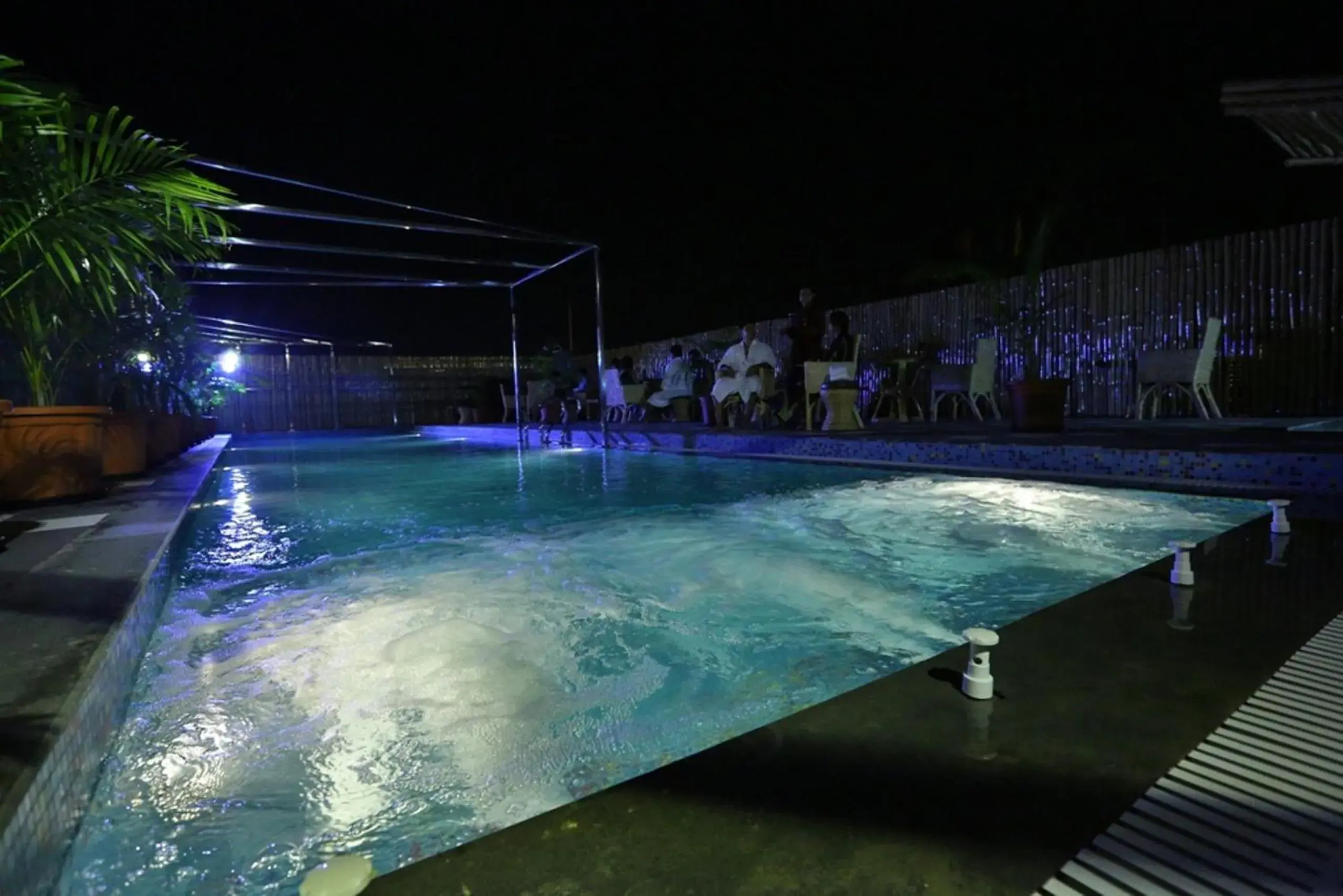 Swimming pool in Regenta Orkos Kolkata by Royal Orchid Hotels Limited Swimming pool in Regenta Orkos Kolkata by Royal Orchid Hotels Limited