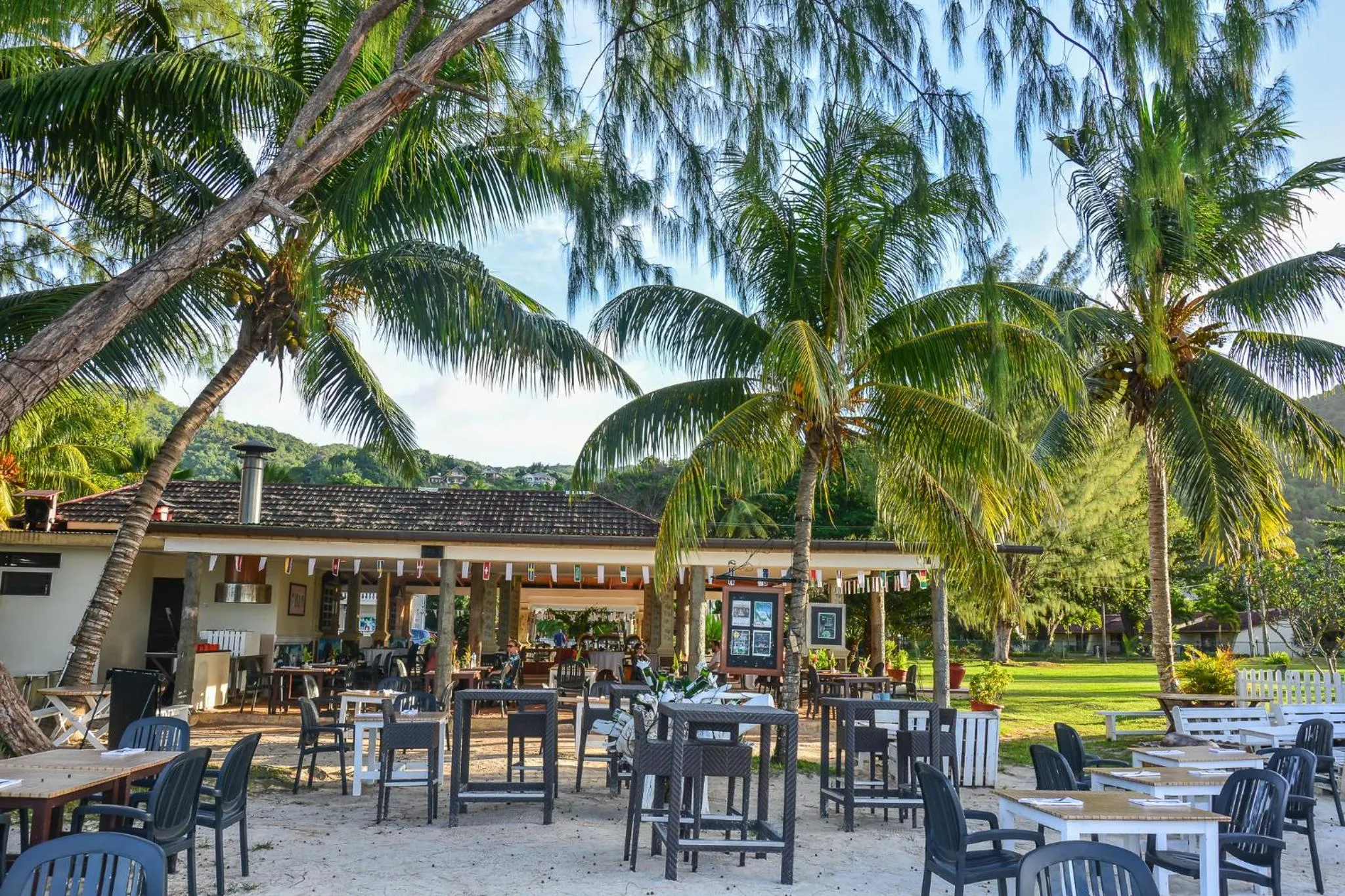Restaurant/places to eat in Berjaya Praslin Resort