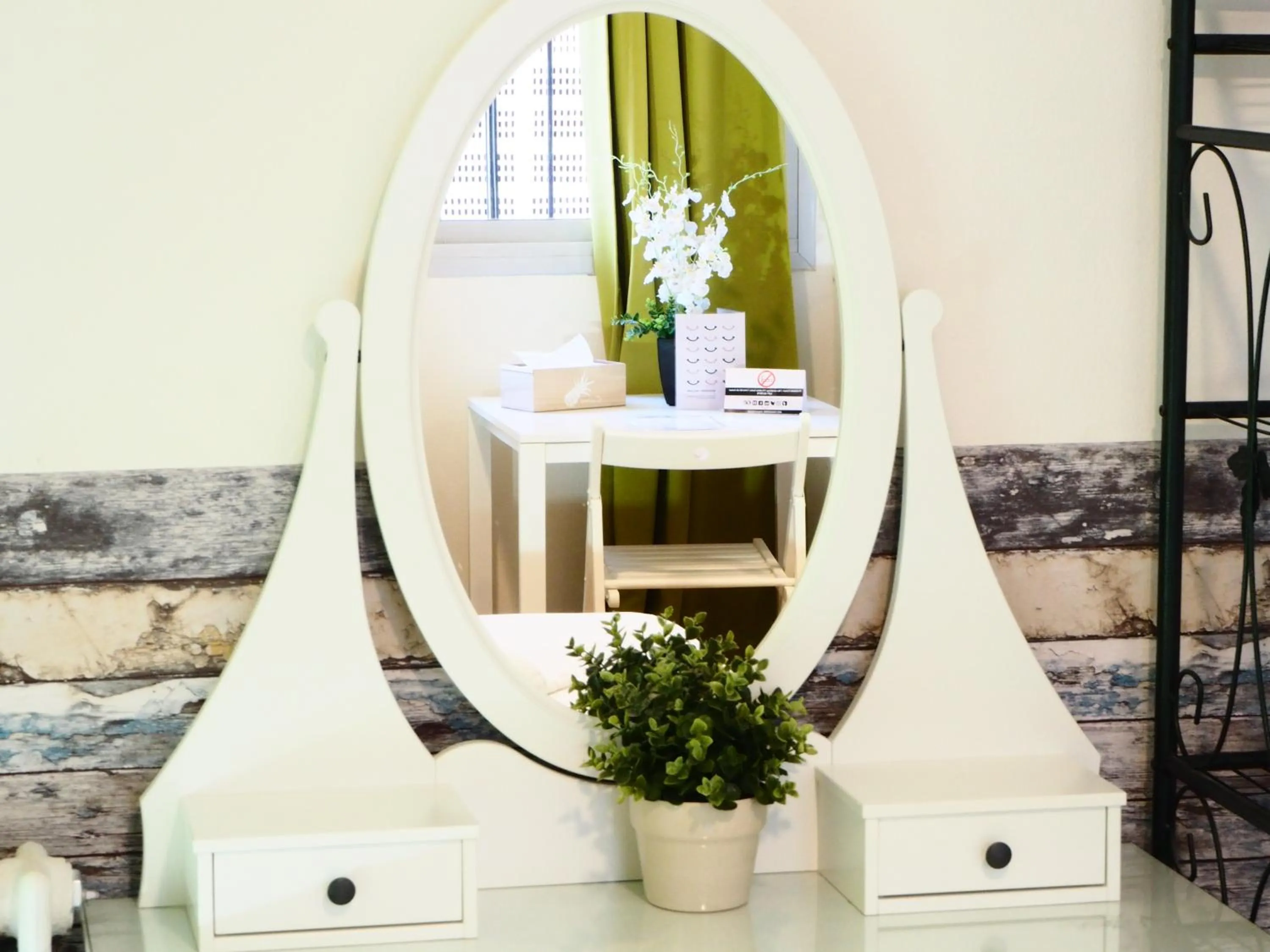 Family in VALENCIA SUITS YOU Centro Histórico, Establecimiento Automatizado-Fast Auto Check in&Out, Solo para Adultos-Adults only