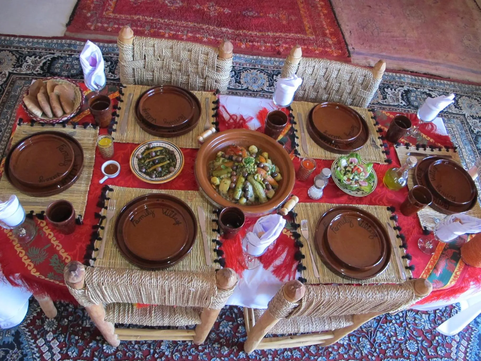 Restaurant/places to eat in Family Village Marrakech