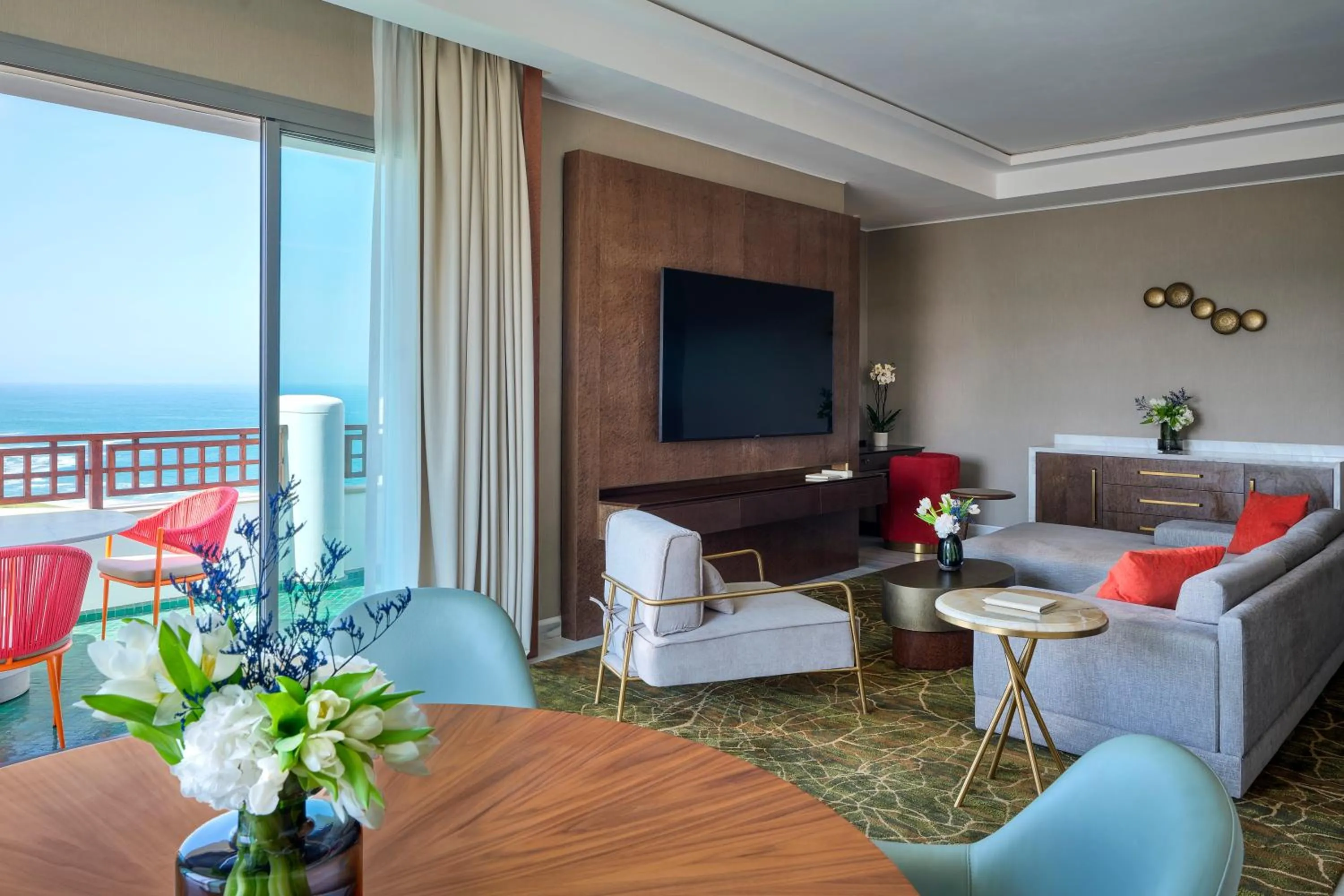 TV and multimedia in Four Seasons Hotel Rabat at Kasr Al Bahr
