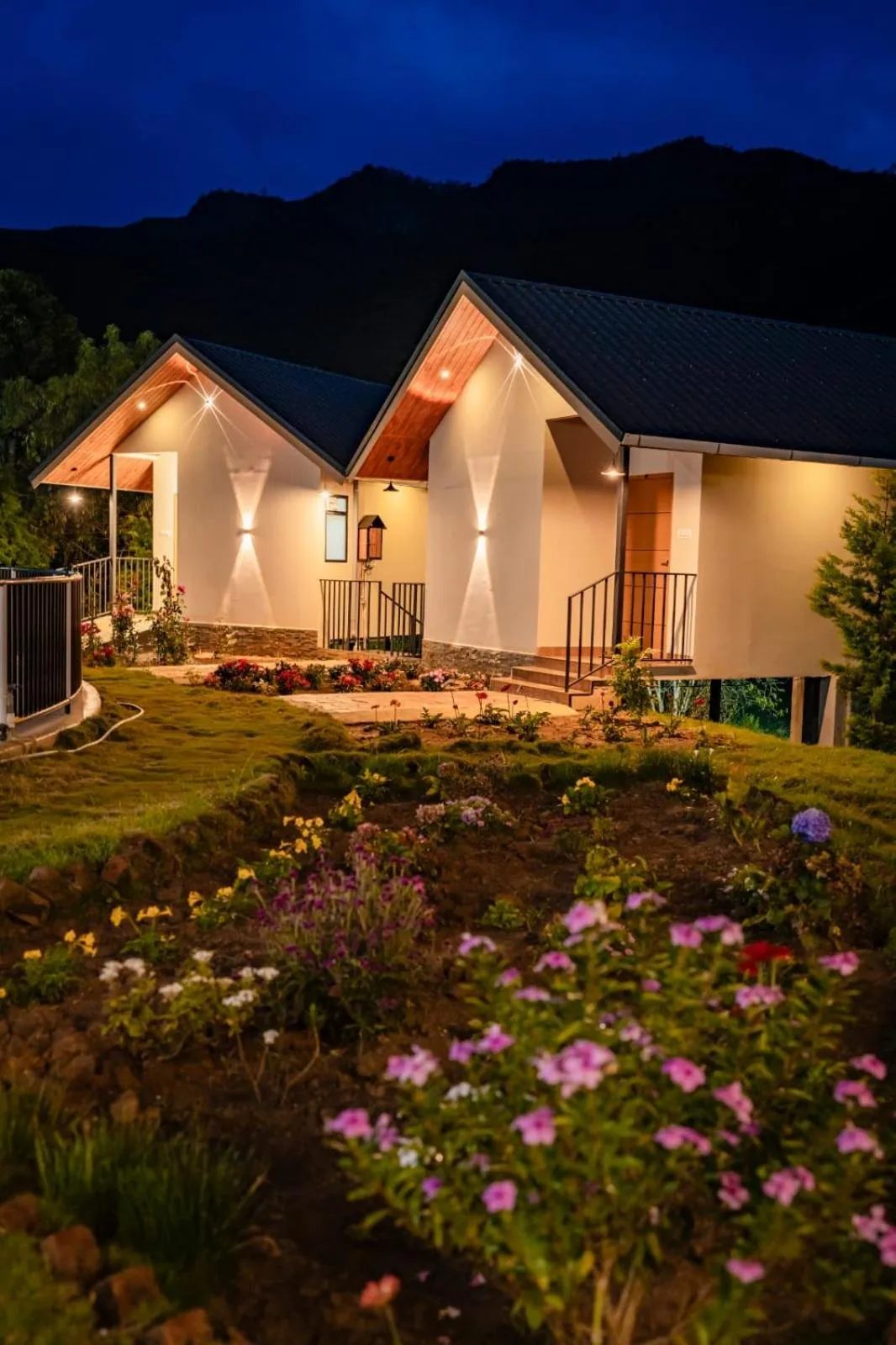 Facade/entrance in Cleveland Resorts Kanthalloor