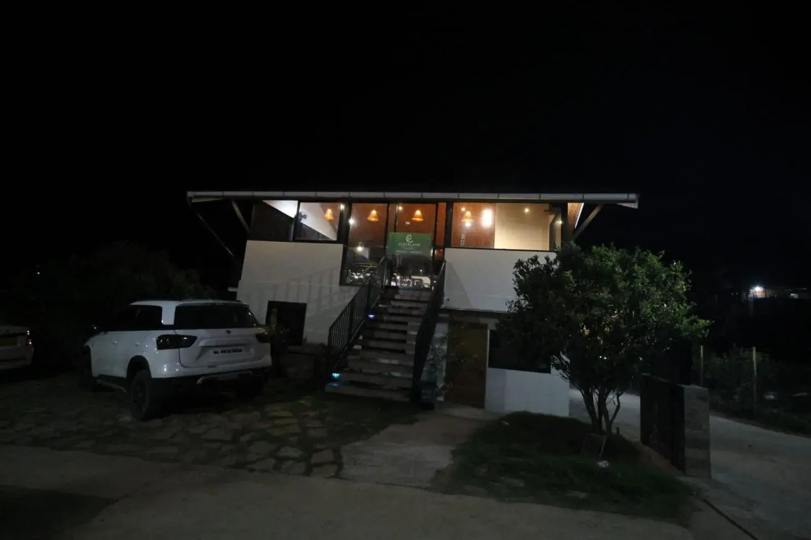 Restaurant/places to eat in Cleveland Resorts Kanthalloor Restaurant/places to eat in Cleveland Resorts Kanthalloor