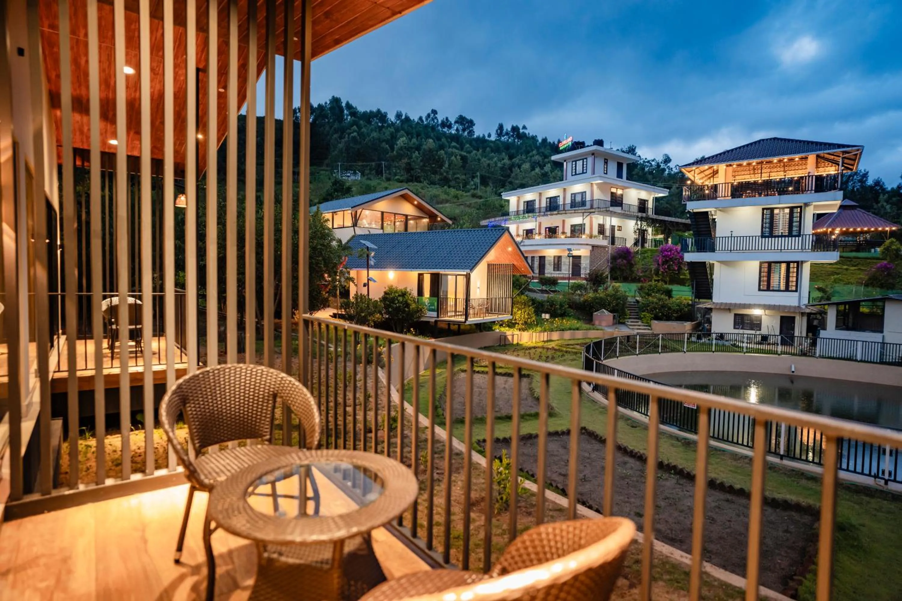 Balcony/Terrace in Cleveland Resorts Kanthalloor