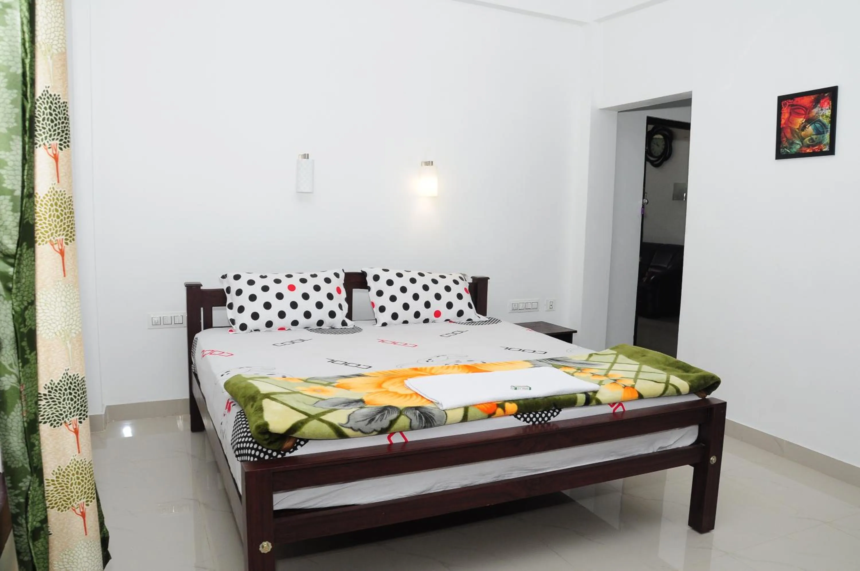 Bedroom in Cleveland Resorts Kanthalloor