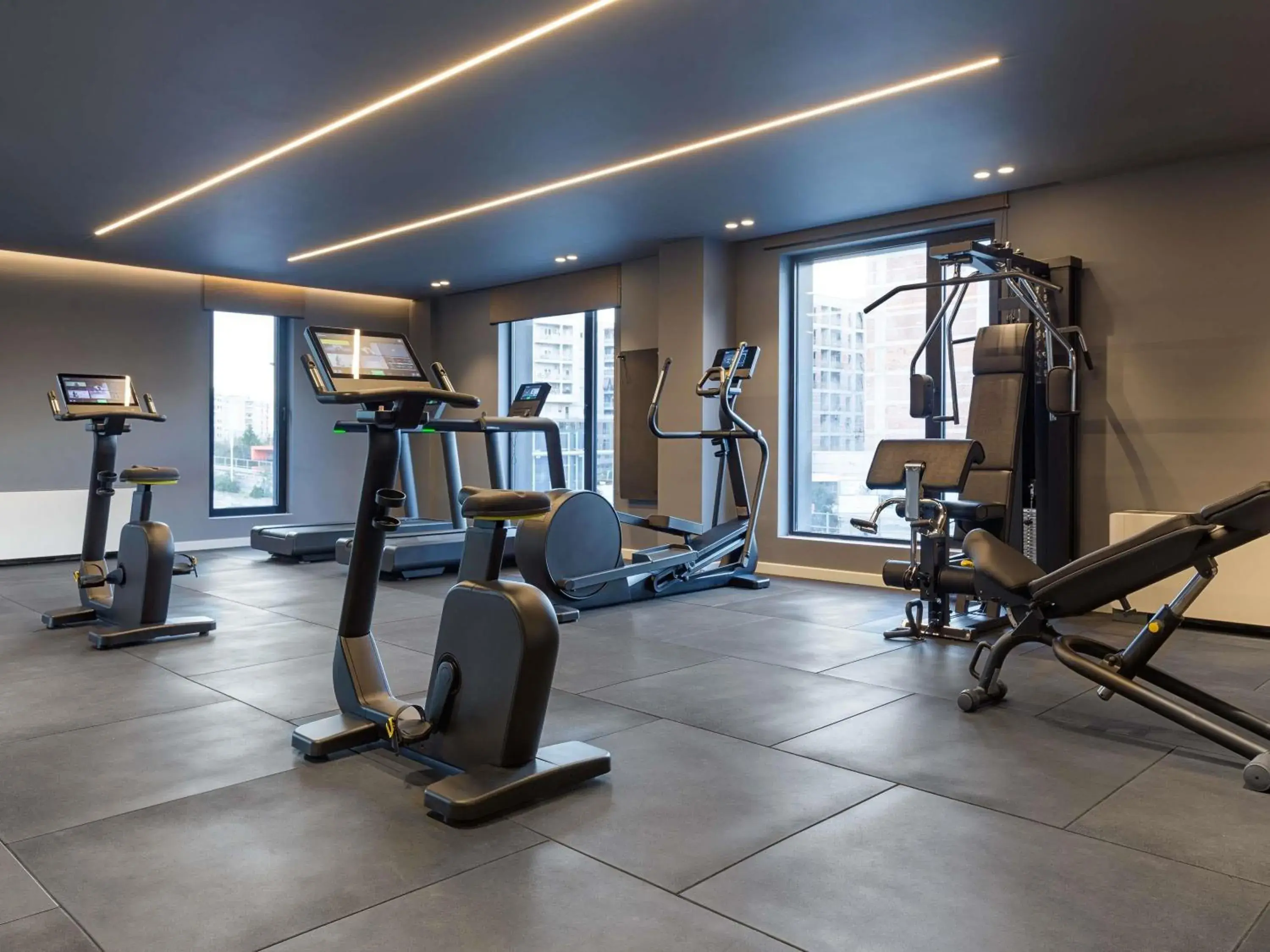 Fitness centre/facilities in Mercure Tirana Fitness centre/facilities in Mercure Tirana